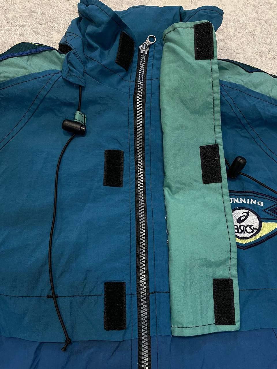 Asics Vintage ASICS Windbreaker Jacket Men’s M 90s Hooded Track Size US M / EU 48-50 / 2 - 6 Thumbnail