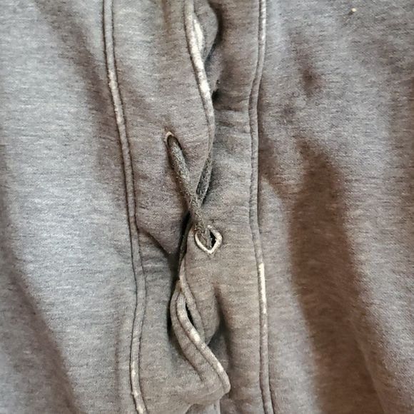 Fabletics Fablethics Nina Gray Hockey Lace-up Neckline Long Sleeve Sz. Size S / US 4 / IT 40 - 6 Thumbnail