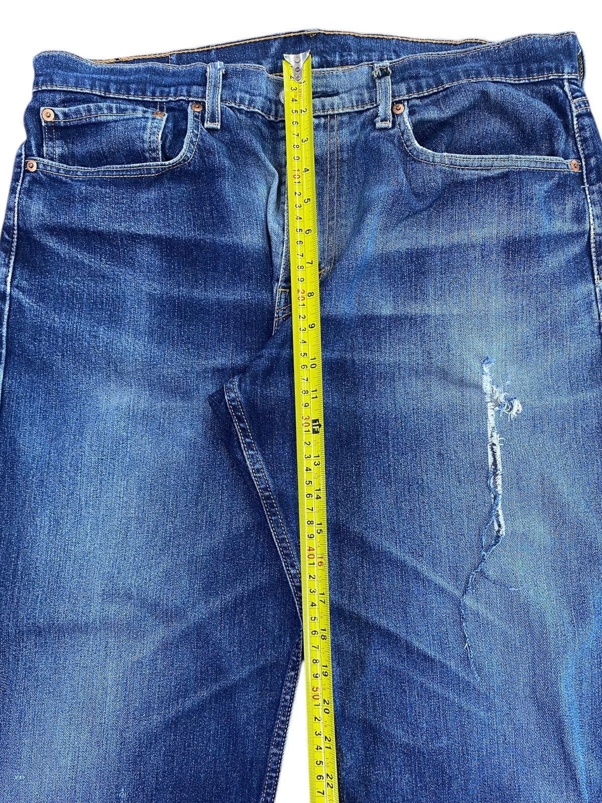 Levi's Levi’s Faded Blue Wash Style Ripped Jeans Size US 36 / EU 52 - 6 Thumbnail