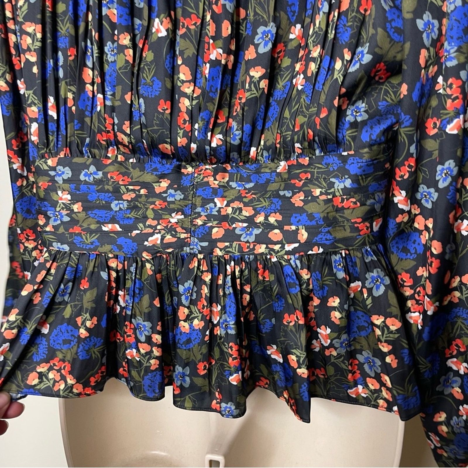 Hunter Bell NWT Hunter Bell Black Floral Caro Top Blouse sz 4 Size S / US 4 / IT 40 - 9 Thumbnail