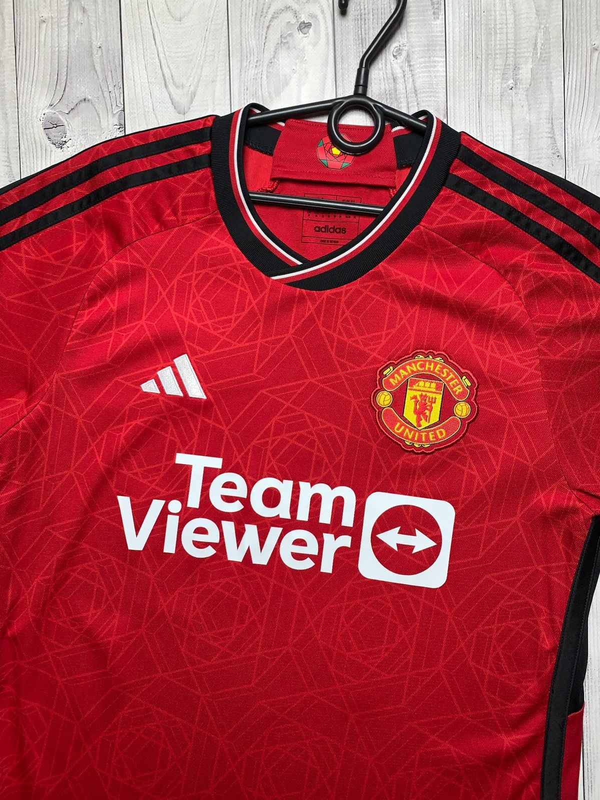 Adidas Vintage adidas Manchester United soccer jersey size M Size US M / EU 48-50 / 2 - 2 Thumbnail