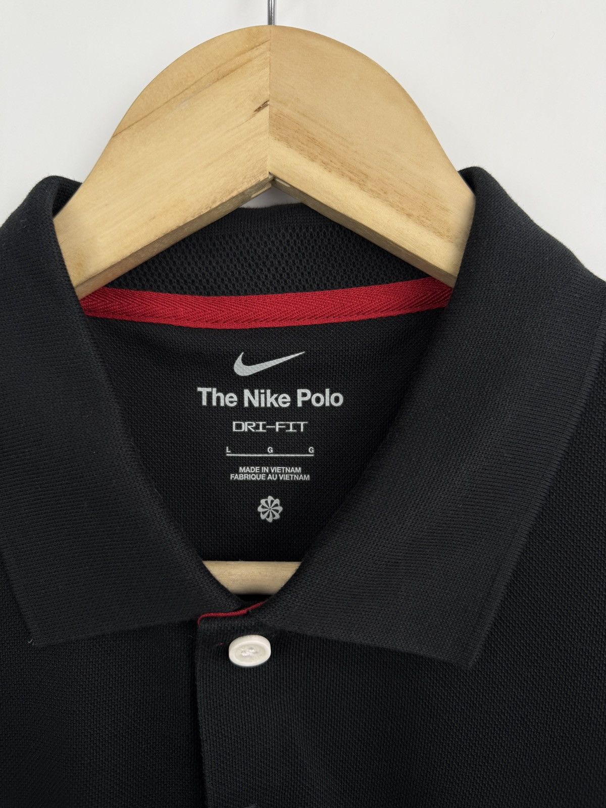 Nike ❗️NEW 🏴󠁧󠁢󠁥󠁮󠁧󠁿 24/25 Nike Liverpool LFC AXA Polo T-Shirt Dri-FIT Size US L / EU 52-54 / 3 - 10 Thumbnail