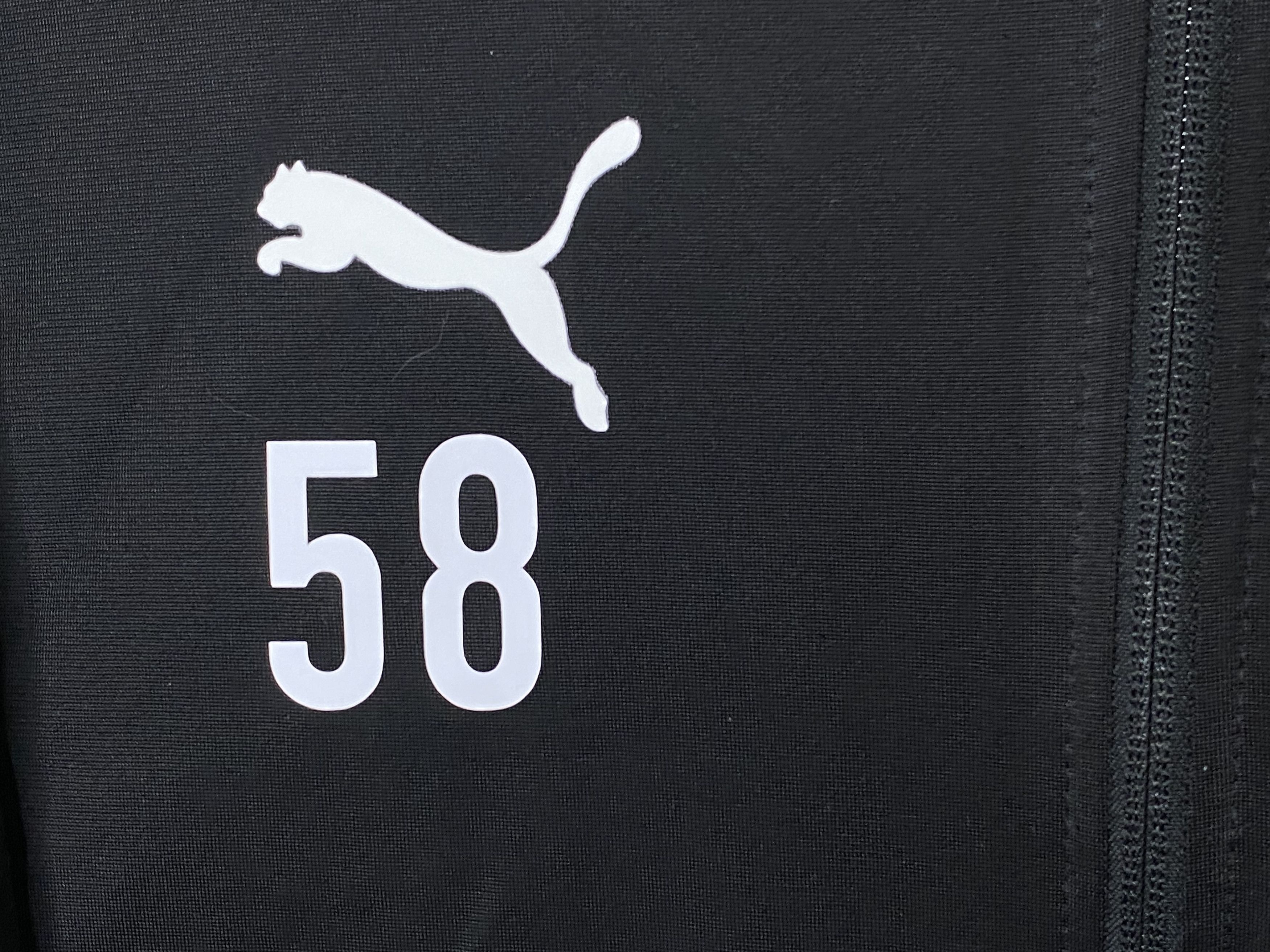 Puma OXFORD UNITED 2019 TRAINING TRACK JACKET FOOTBALL SOCCER Size US S / EU 44-46 / 1 - 4 Thumbnail