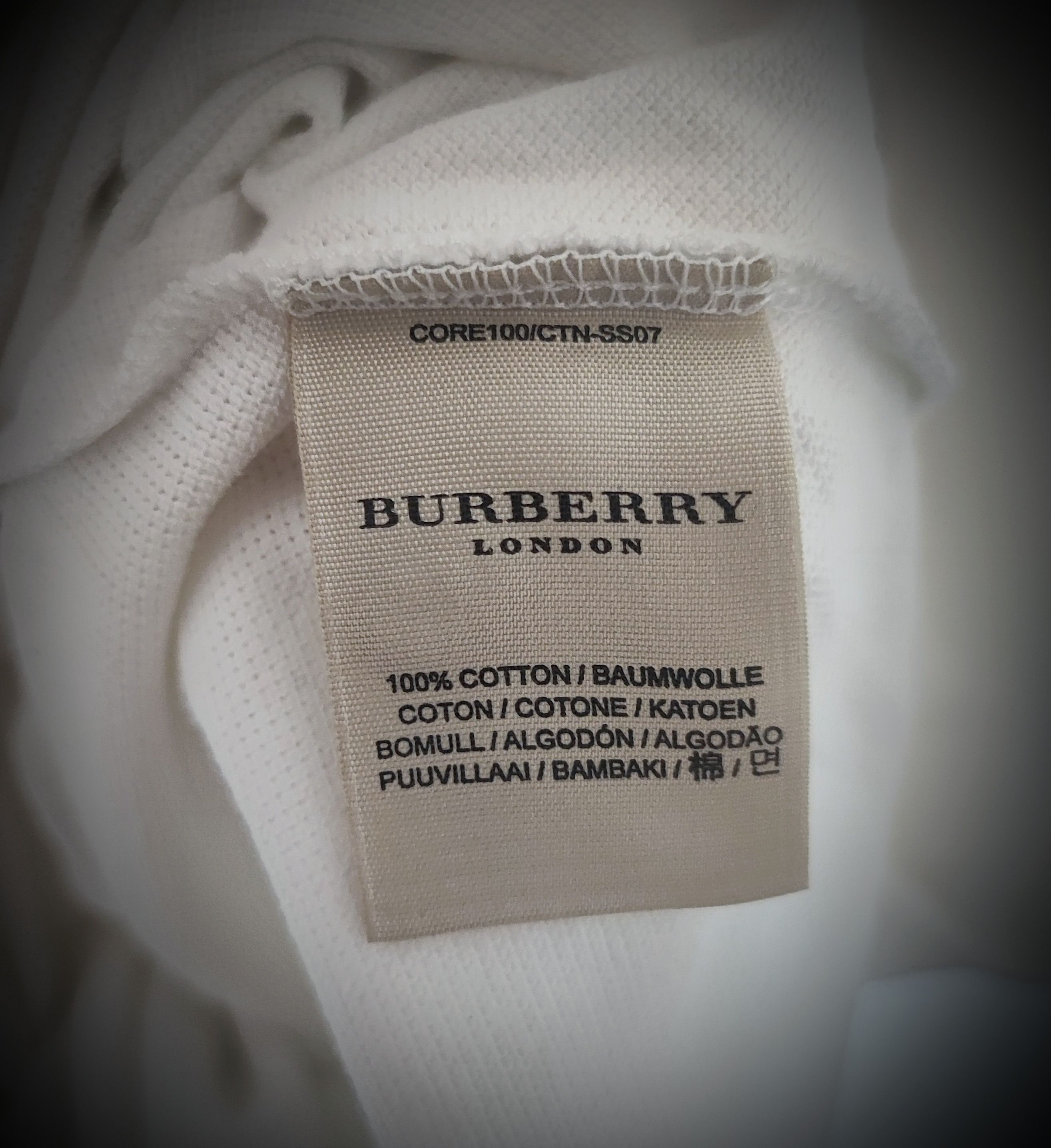 Burberry 🔥 Burberry Polo Size M White 🔥 Size US M / EU 48-50 / 2 - 8 Thumbnail