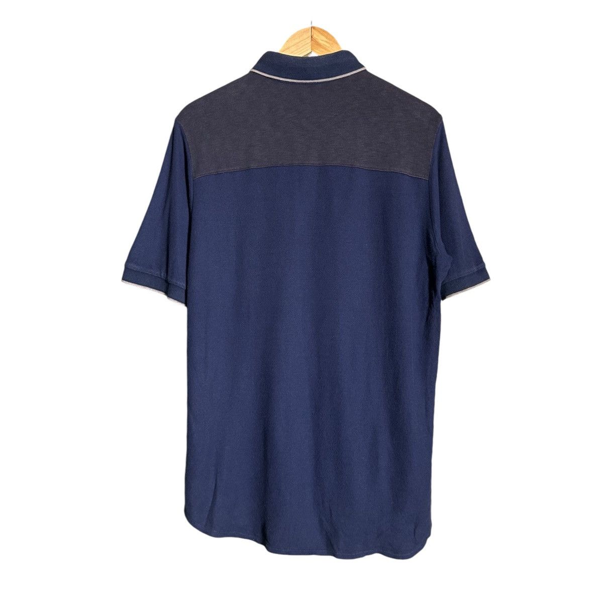 Undercover × Uniqlo Undercover X Uniqlo UU Logo Polos Size US L / EU 52-54 / 3 - 2 Thumbnail