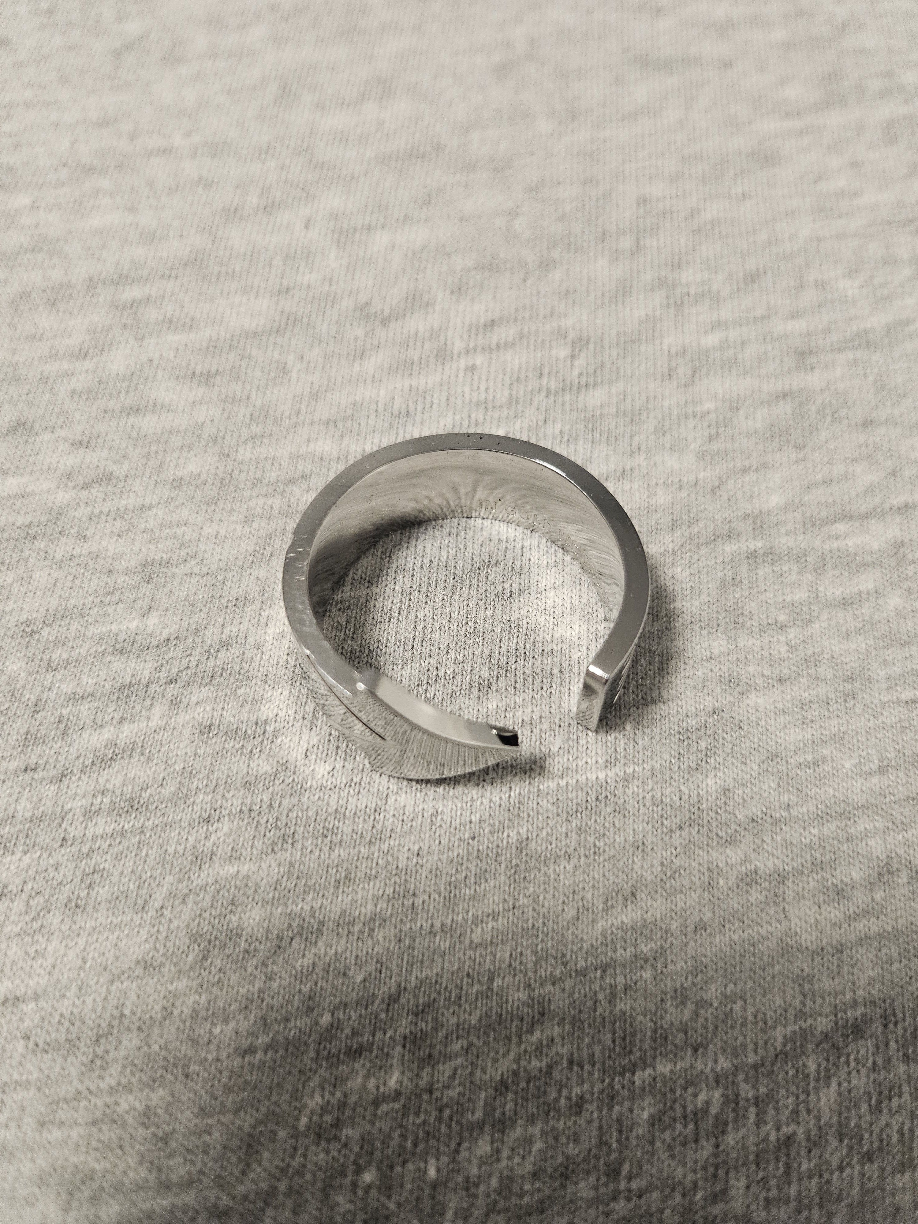 IN GOLD WE TRUST PARIS In Gold We Trust Arrow Ring Size ONE SIZE - 3 Thumbnail