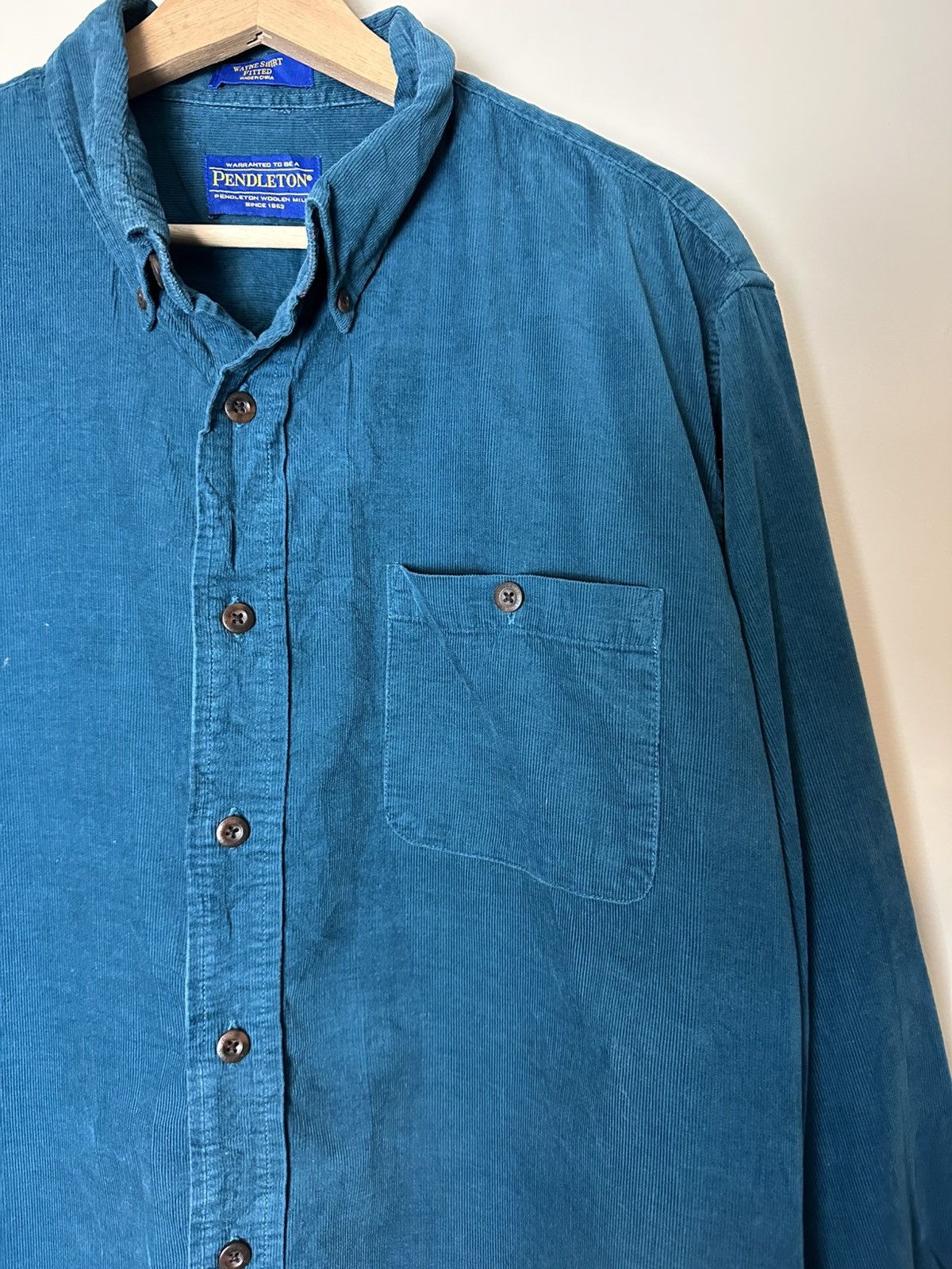 Pendleton × Vintage Vintage Pendleton Light Corduroy Wayne Button-up Shirt Size US M / EU 48-50 / 2 - 4 Thumbnail