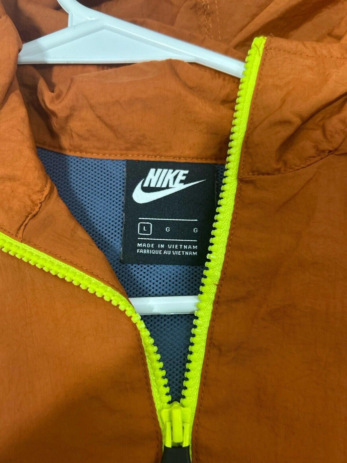Nike Nike Kangaroo Pouch Pullover Windbreaker Jacket Size US L / EU 52-54 / 3 - 3 Thumbnail