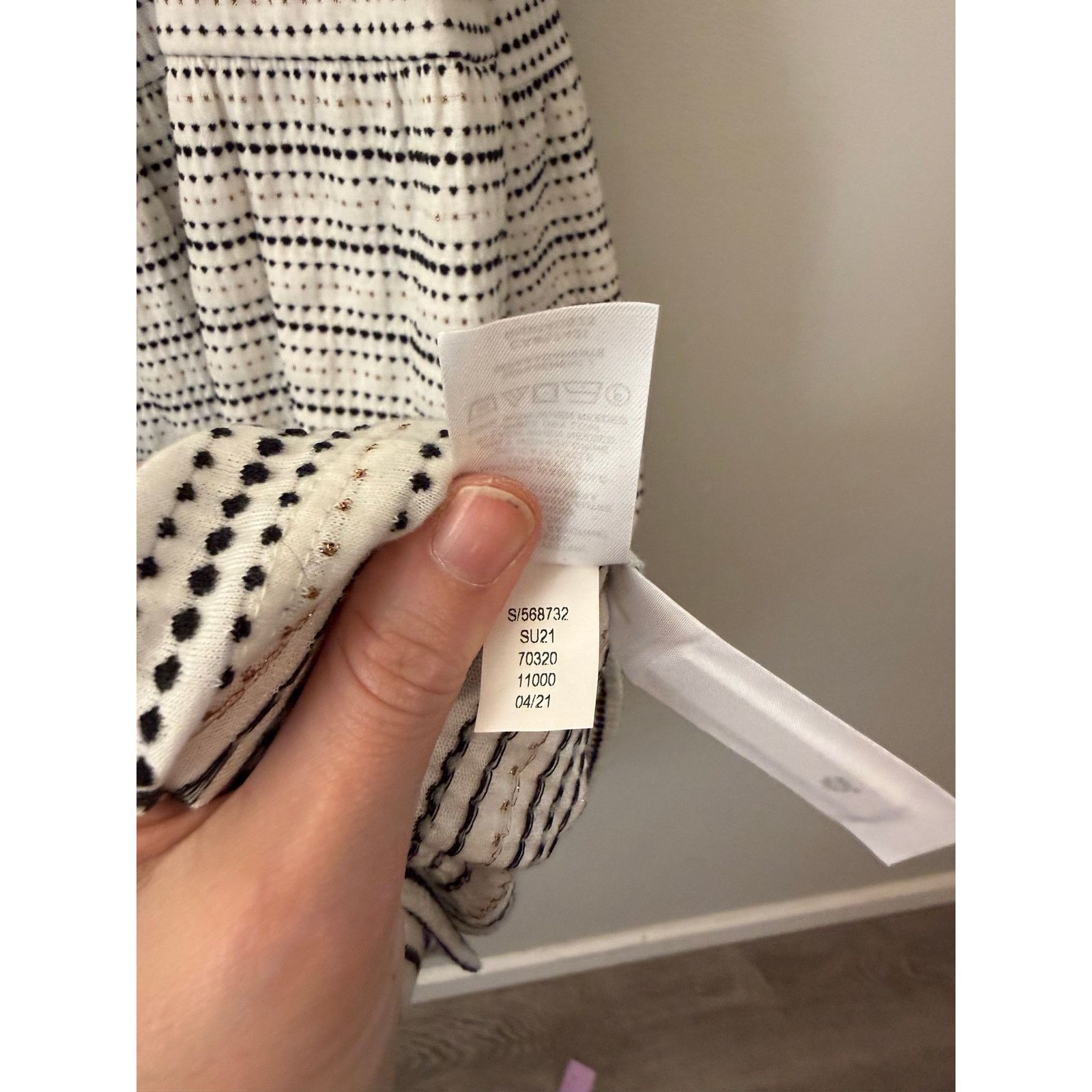 Loft LOFT NWT White/Black/Gold Dot Stripe Knit Dress Medium, $70 Size M / US 6-8 / IT 42-44 - 5 Thumbnail