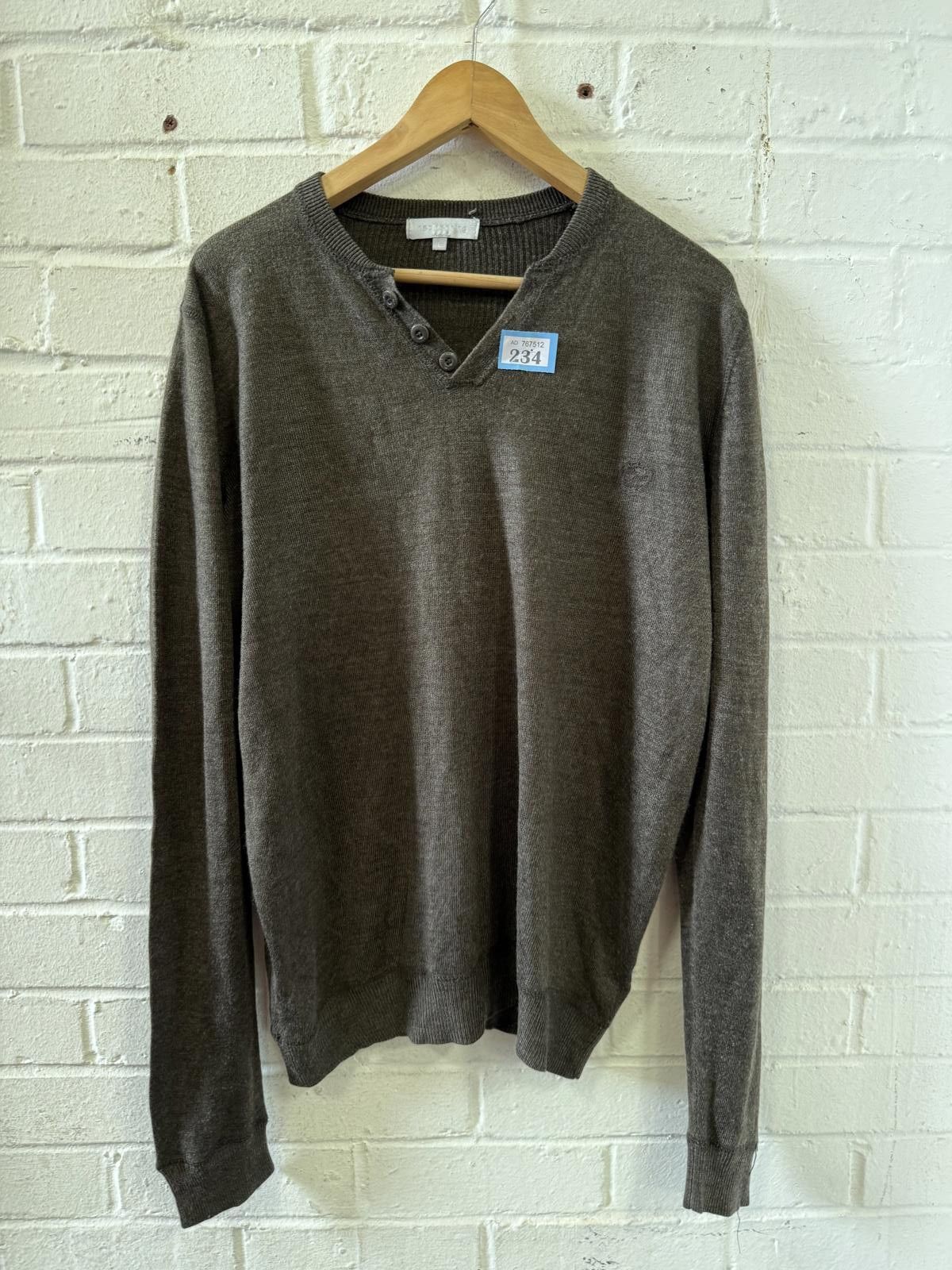 Designer Red Herring Men's Brown V-Neck Sweater Size L Size US L / EU 52-54 / 3 - 1 Thumbnail