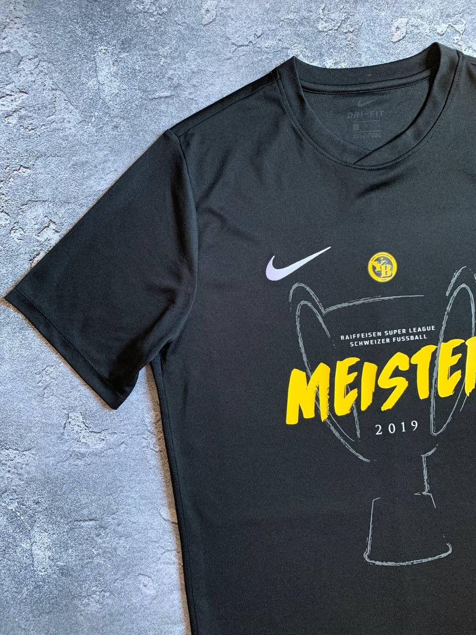 Nike Nike BSC Young Boys Meister 2019 Soccer Jersey Black Size US L / EU 52-54 / 3 - 2 Thumbnail