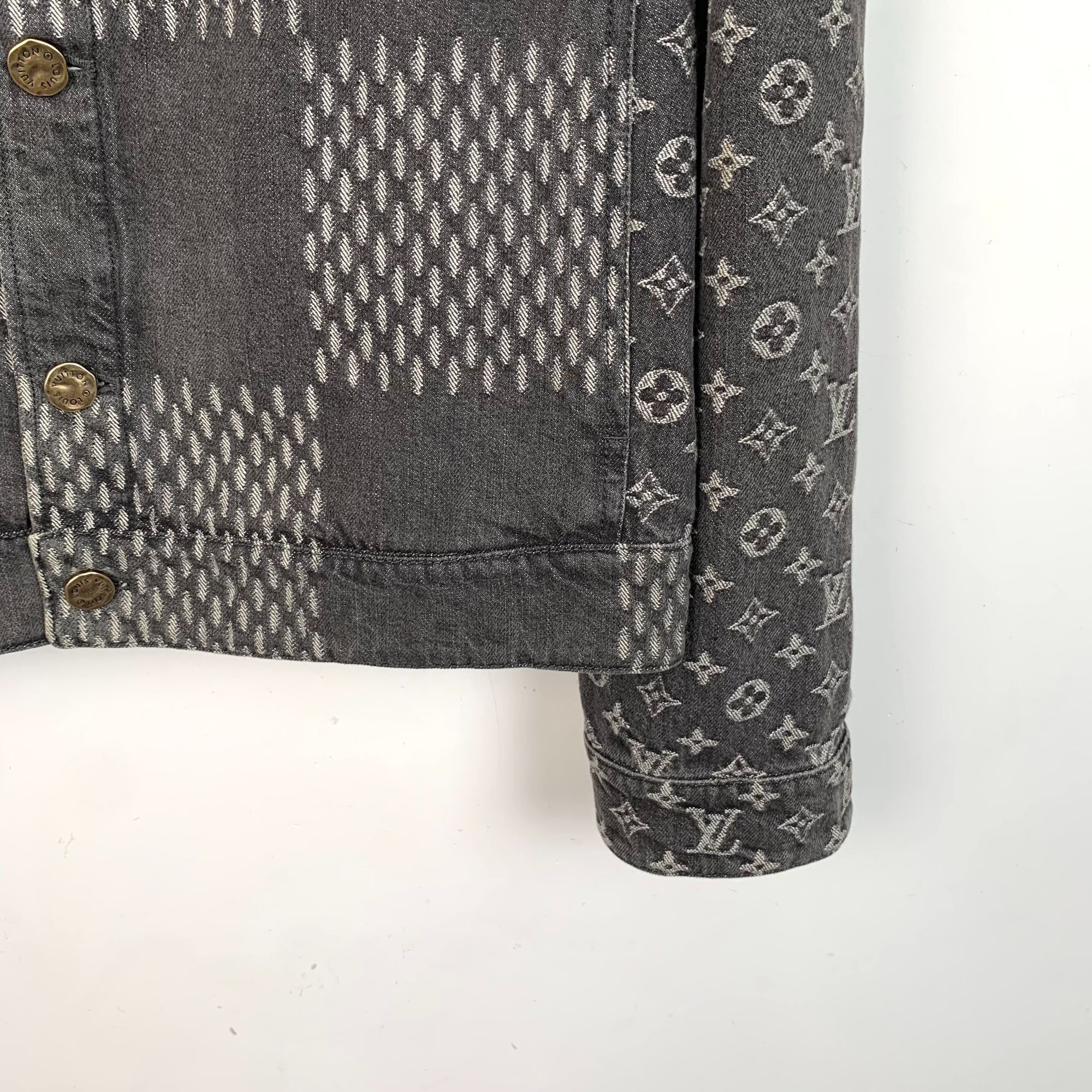 Louis Vuitton Louis Vuitton Monogram Denim Jacket Black & Grey Cotton Butt Size US M / EU 48-50 / 2 - 4 Thumbnail