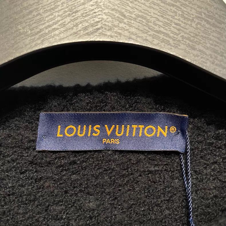 Louis Vuitton Louis Vuitton SS26 chest logo jacquard knit sweater jacket Size US S / EU 44-46 / 1 - 6 Thumbnail