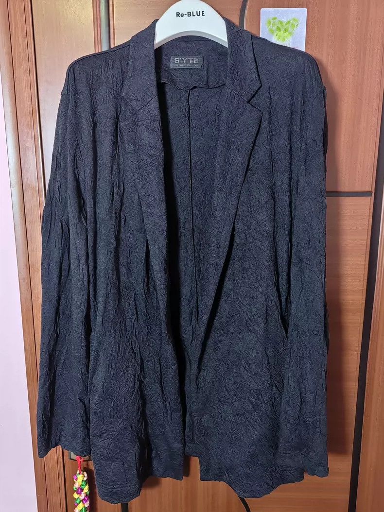 Yohji Yamamoto Yohji Yamamoto size 3 Black pleated blazer Size 36R - 1 Thumbnail