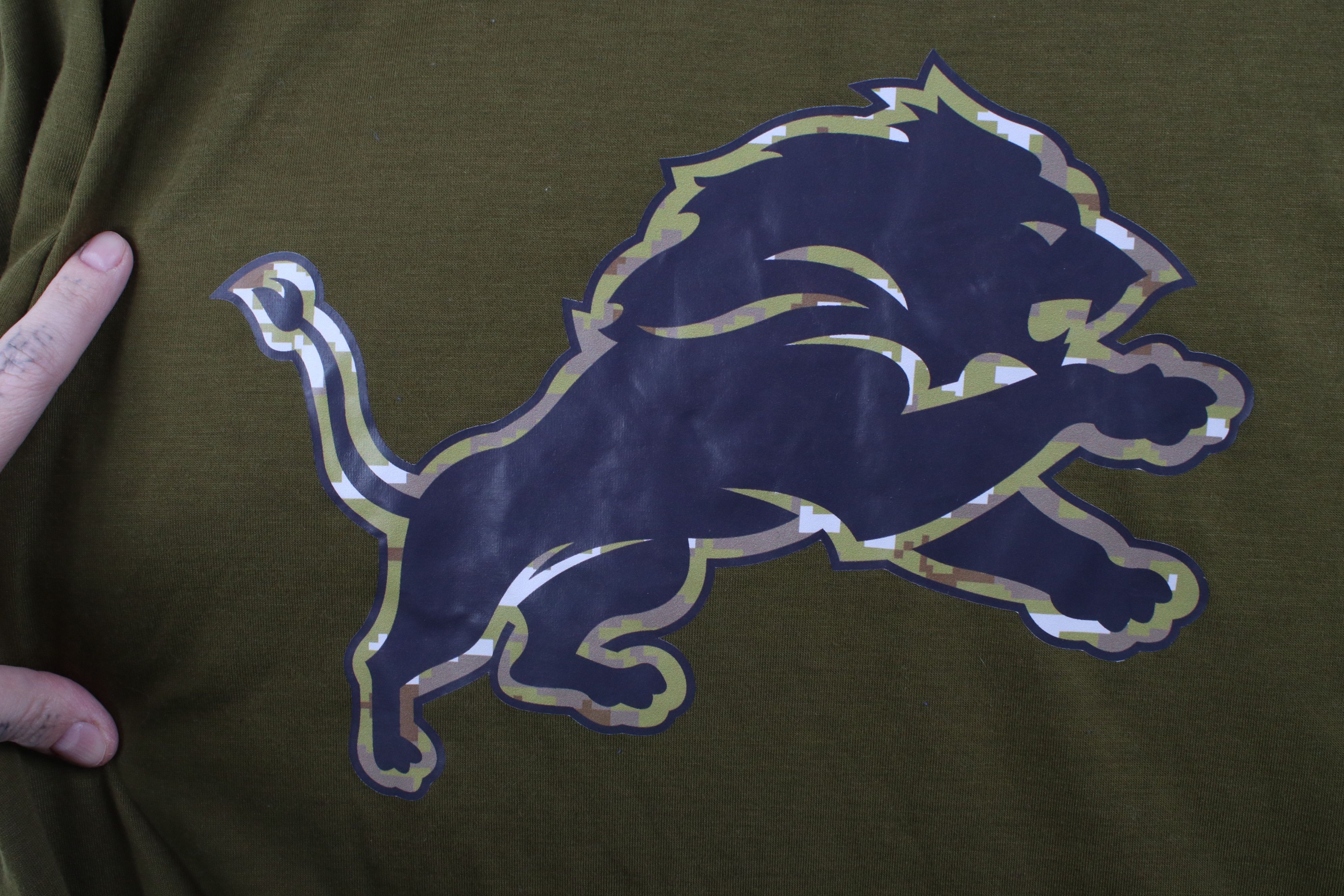 Nike Nike Salute to Service Detroit Lions Short Sleeve T-Shirt Size US XXL / EU 58 / 5 - 4 Thumbnail