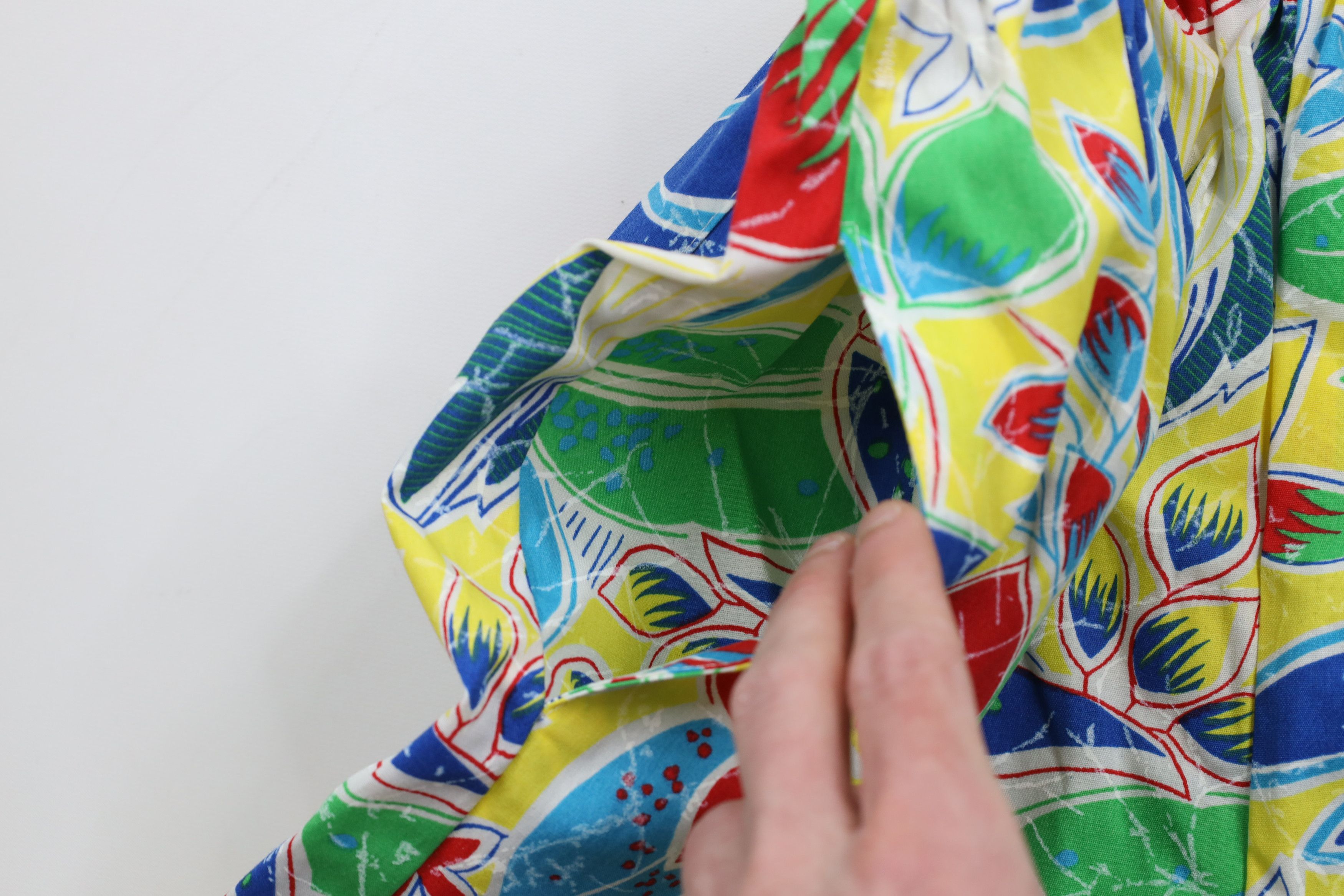 Vintage Deadstock Vintage 70s Streetwear Flower Surfing Shorts USA Size US 32 / EU 48 - 6 Thumbnail