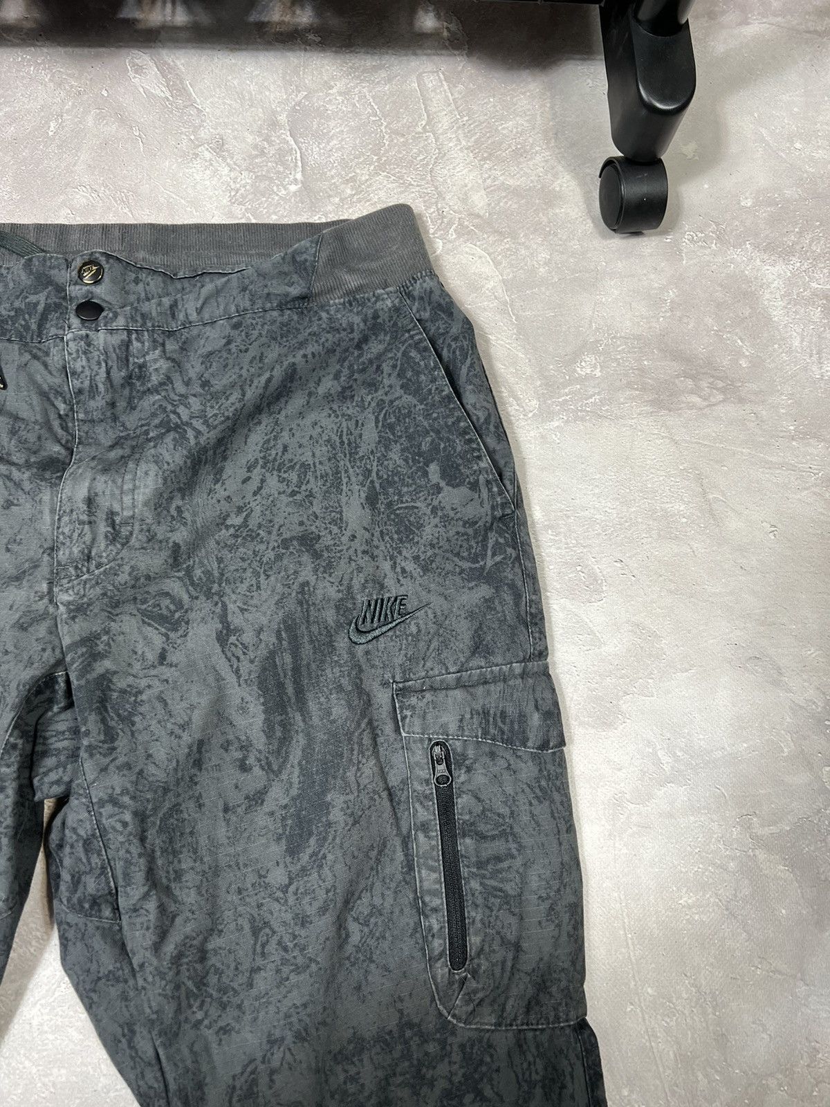 Vintage Vintage Nike Y2k Cargo Pants Size US 32 / EU 48 - 5 Thumbnail