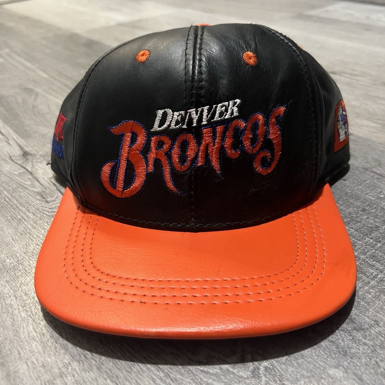 Vintage VTG Denver Broncos Genuine Leather SnapBack Hat NFL Official Size ONE SIZE - 1 Thumbnail