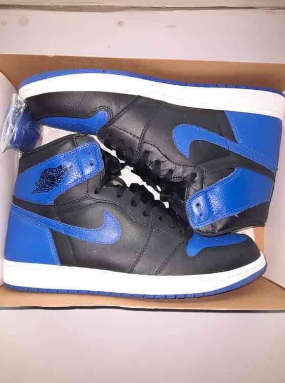 Nike Nike Air Jordan 1 Retro Size US 11 / EU 44 - 1 Thumbnail