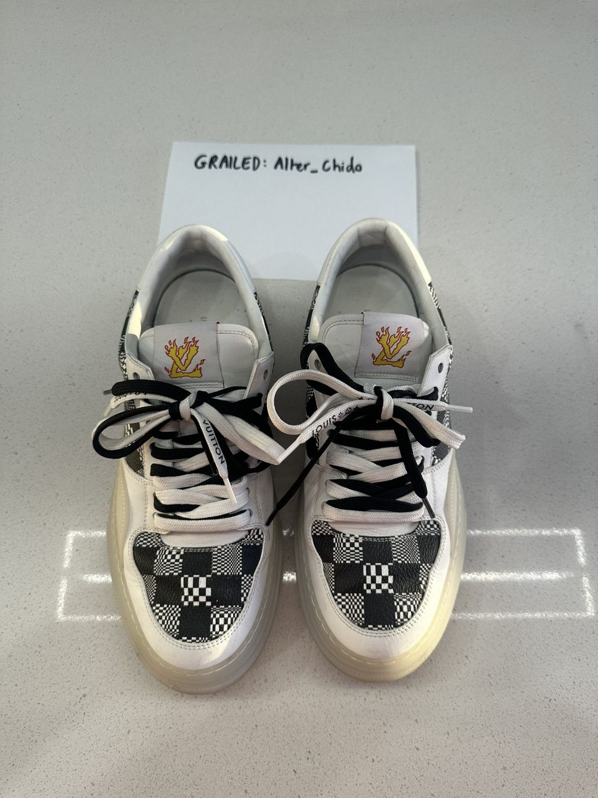 Louis Vuitton Louis Vuitton Ollie Sneaker (LV 7, fits like US8-9) Size US 9 / EU 42 - 2 Thumbnail
