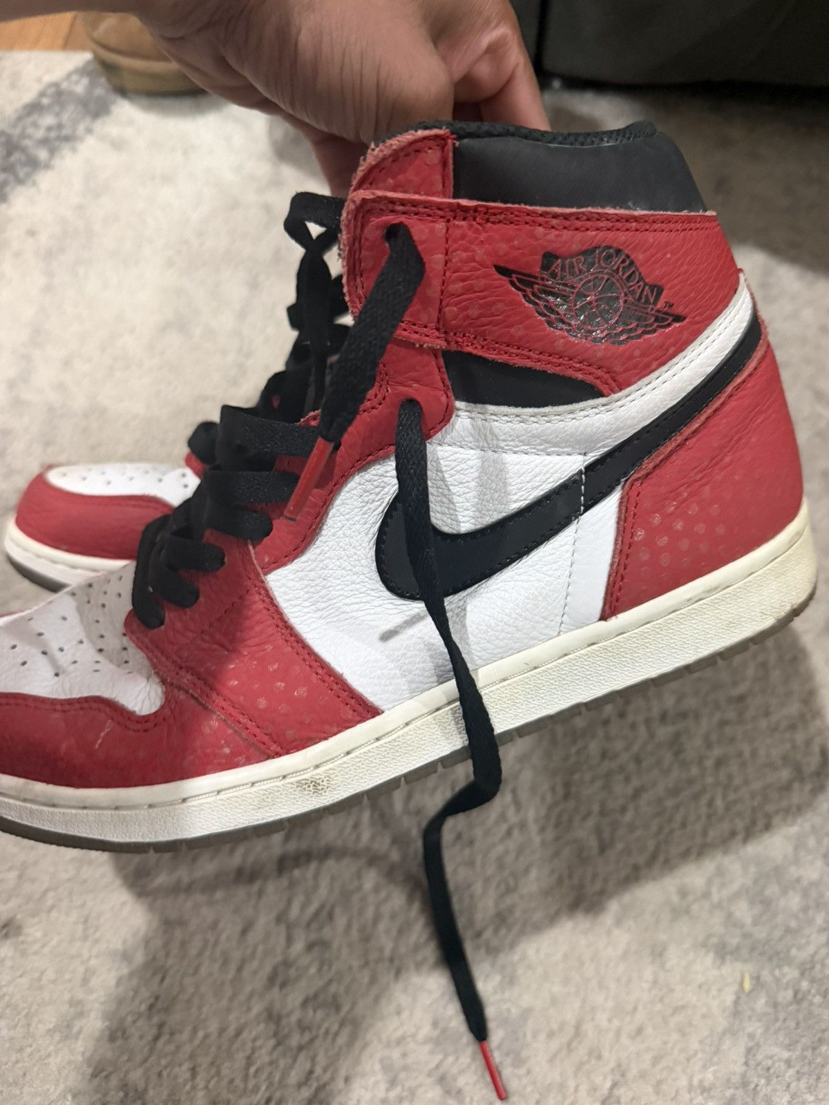 Jordan Brand Jordan 1 marvel x air Jordan “origin story” spider verse Size US 10.5 / EU 43-44 - 2 Thumbnail