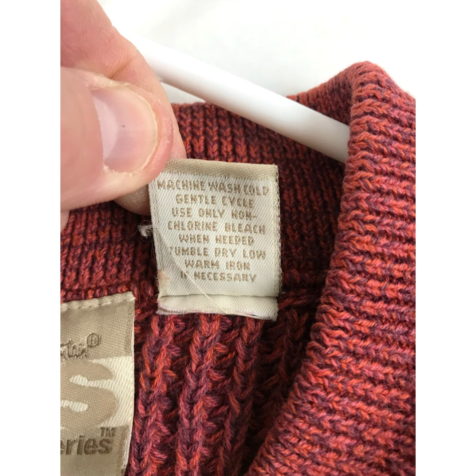 Vintage Guide Series Sweater Women's Small S Pullover Knit Red V-Neck Long Sleeve Burnt Orange Modern Size S / US 4 / IT 40 - 6 Thumbnail