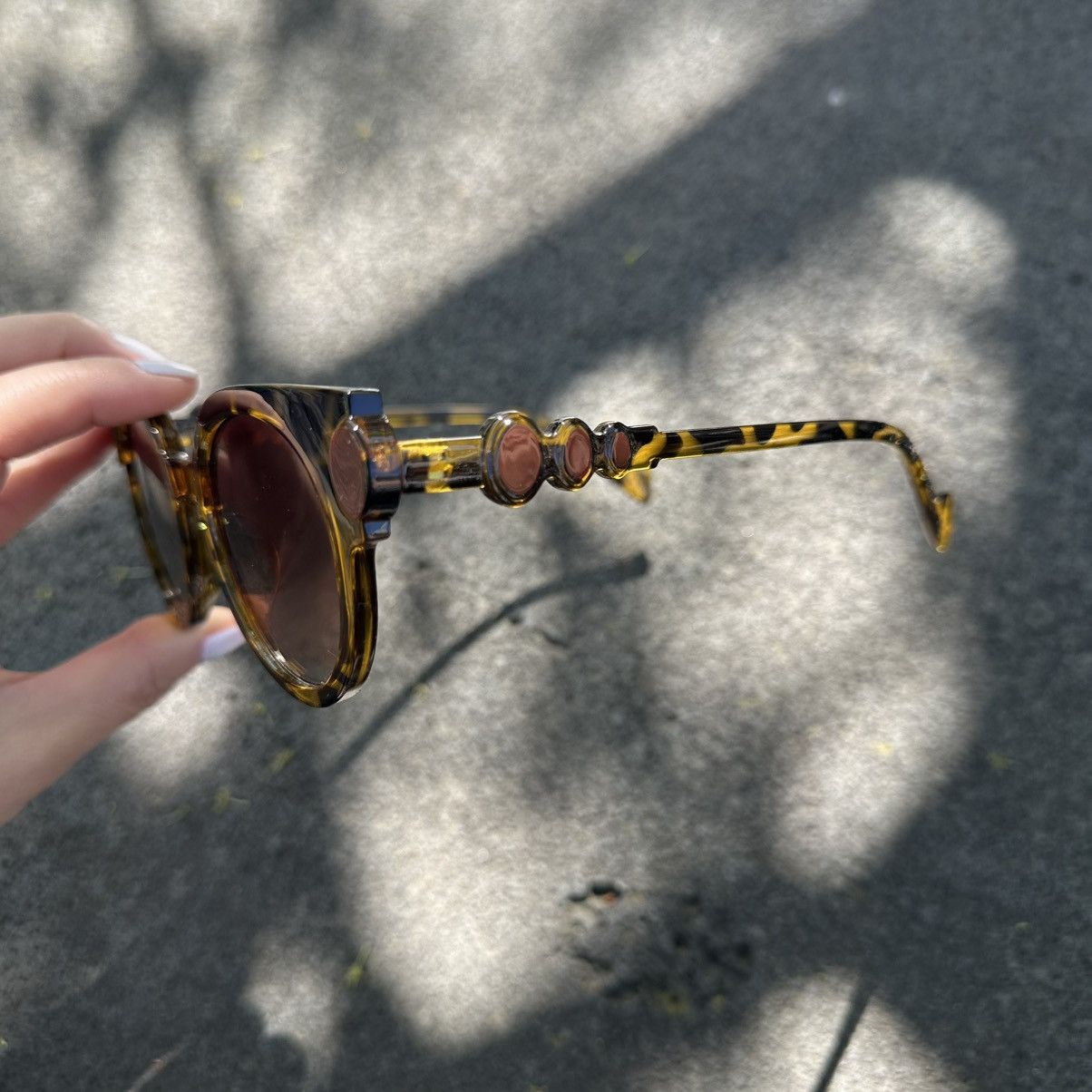 Other SUNGLASSES BRAND NEW CLASSIC RETRO VINTAGE SZHM5602-01 Size ONE SIZE - 2 Thumbnail