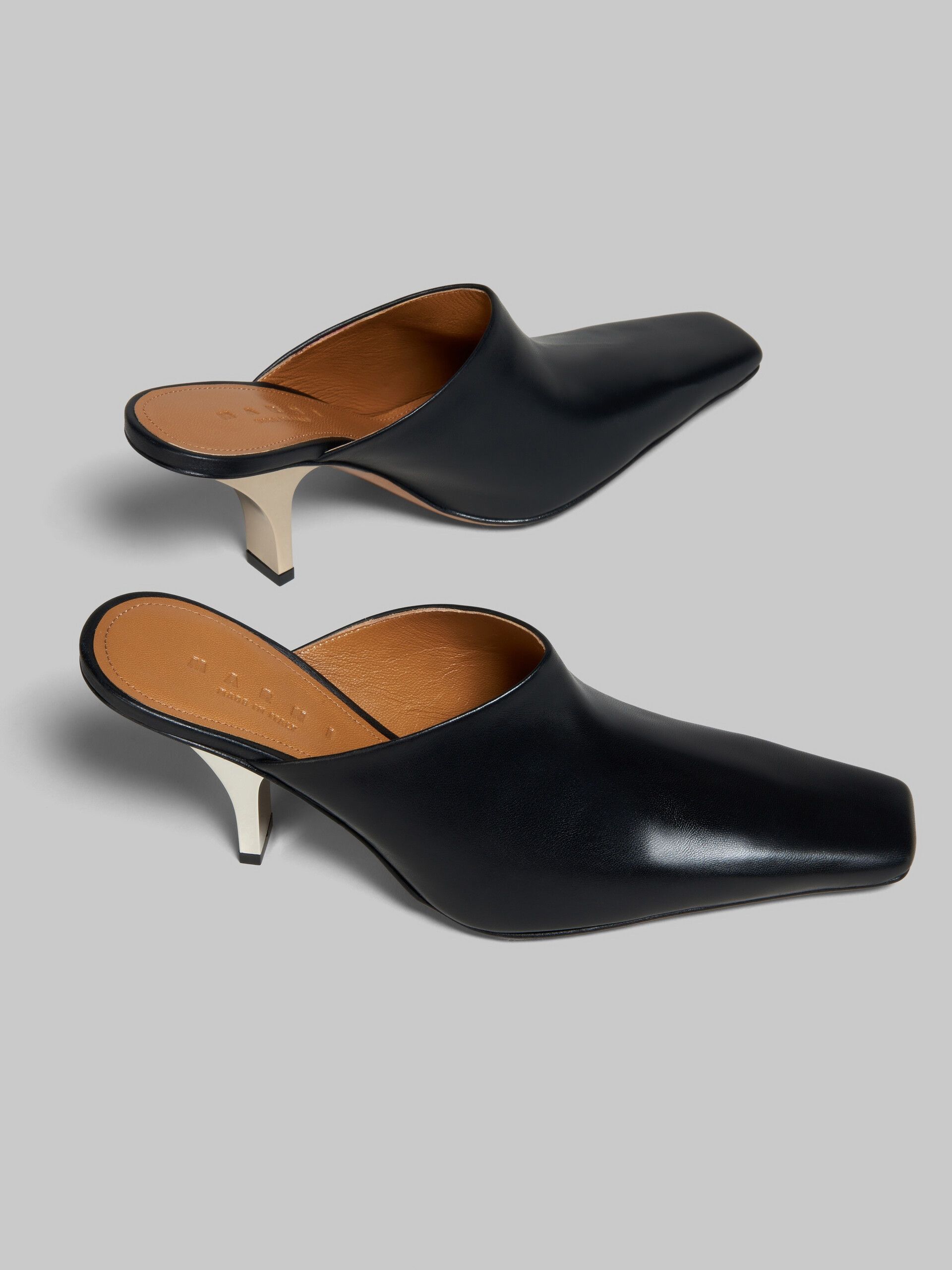 Marni o1w1db10824 Leather Heeled Mules in Black Size US 10 / IT 40 - 5 Thumbnail