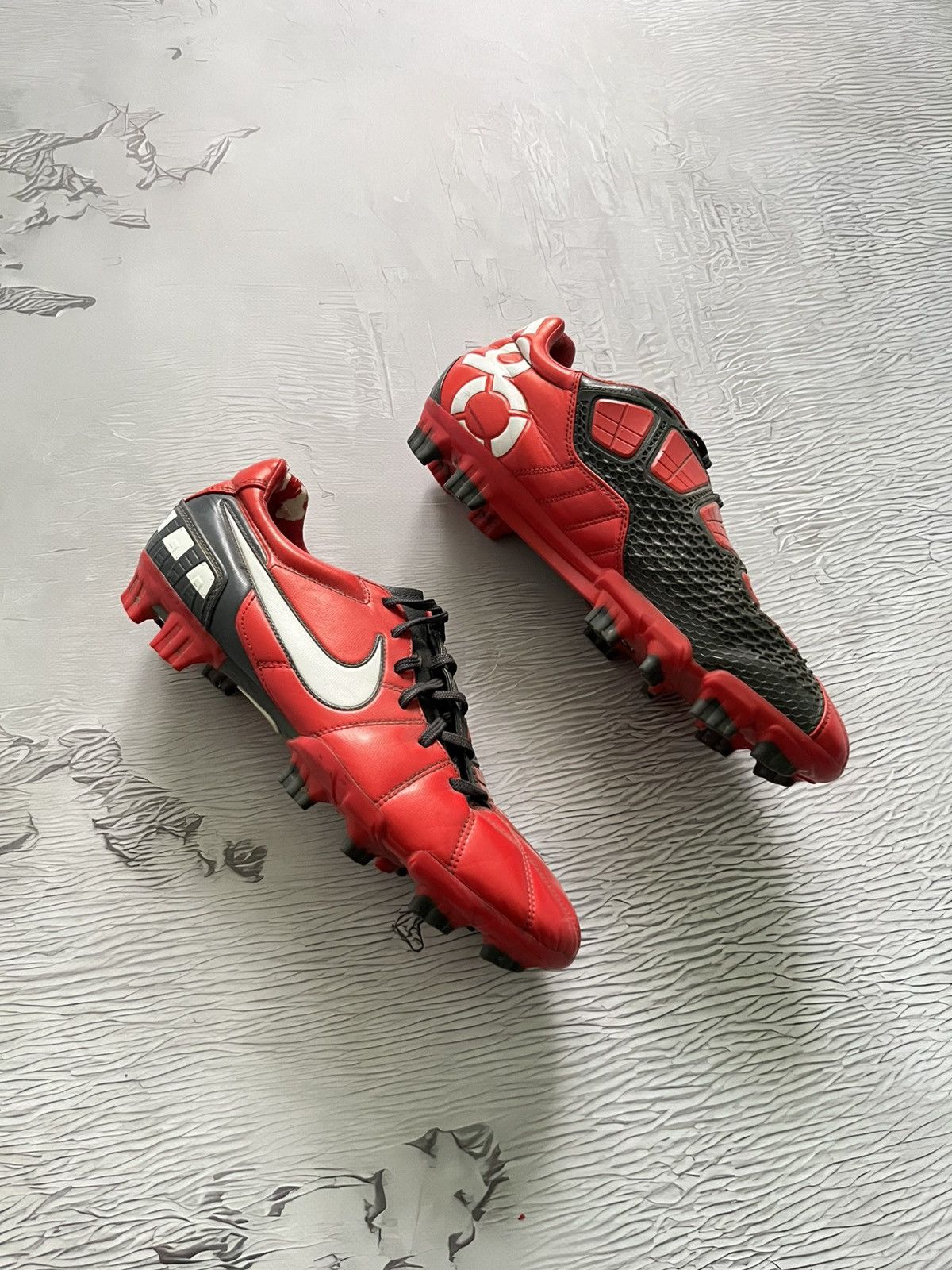 Nike Nike Total 90 Shoot III Vintage Football Soccer Boots Red Size US 10.5 / EU 43-44 - 1 Thumbnail
