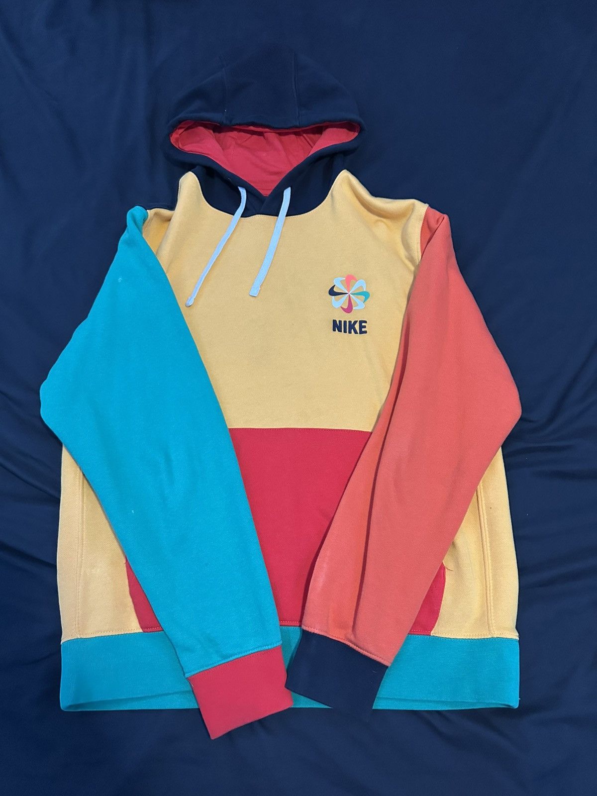 Nike Nike Hoodie Size US M / EU 48-50 / 2 - 2 Thumbnail