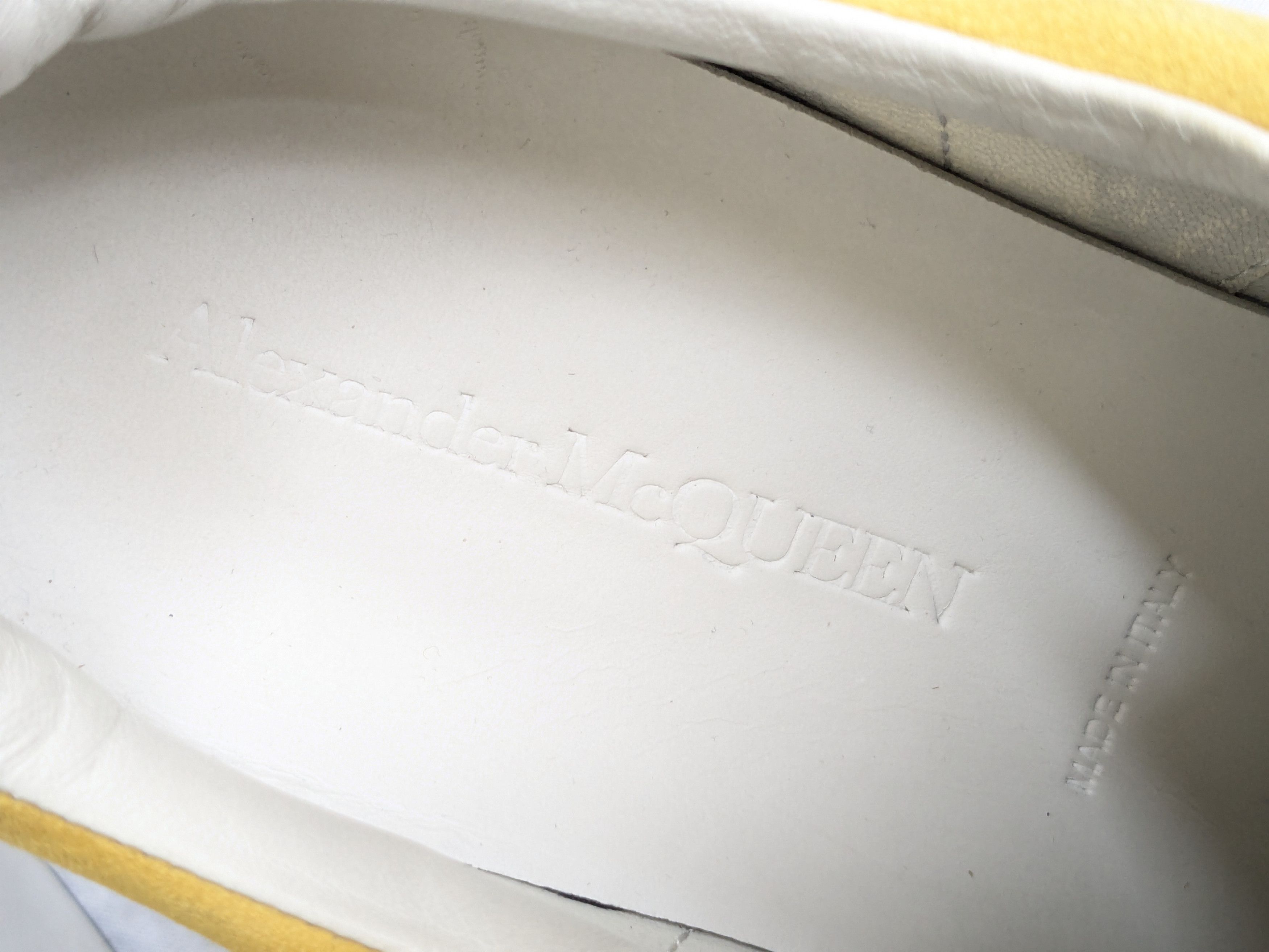 Alexander McQueen Alexander McQueen Oversized Larry Sneakers White Yellow 12 Size US 12 / EU 45 - 7 Thumbnail