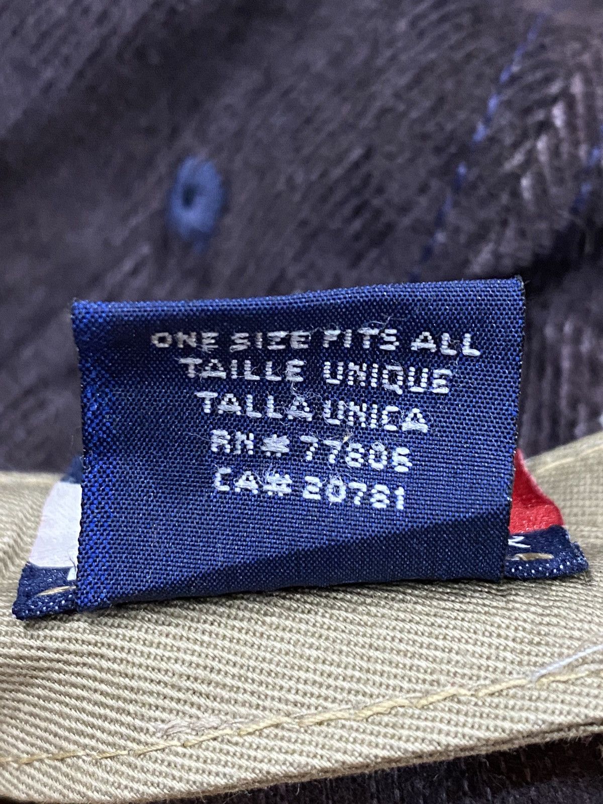 Tommy Hilfiger × Vintage Vintage TOMMY HILFIGER Velvet Snap Cap Adustable Size ONE SIZE - 12 Thumbnail