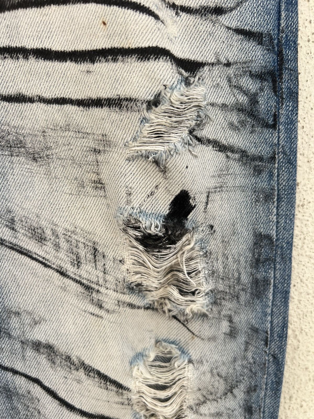 Vintage Vintage Benefit Japan Distressed Denim Painter Flare Jeans Size US 28 / EU 44 - 12 Thumbnail