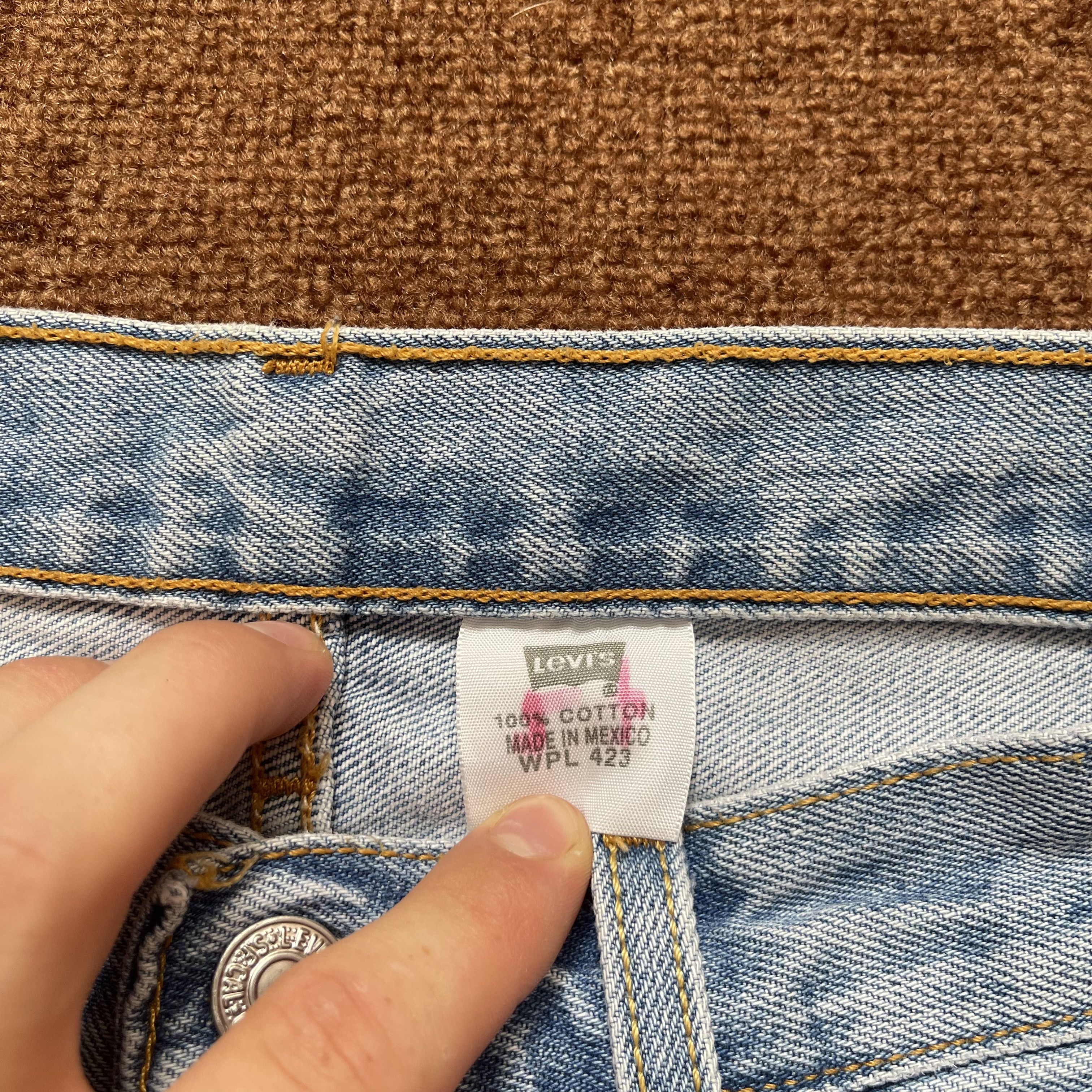 Jean × Vintage 90s Vintage Levi's 501 Blue white Jeans 32x30 Size US 32 / EU 48 - 6 Thumbnail