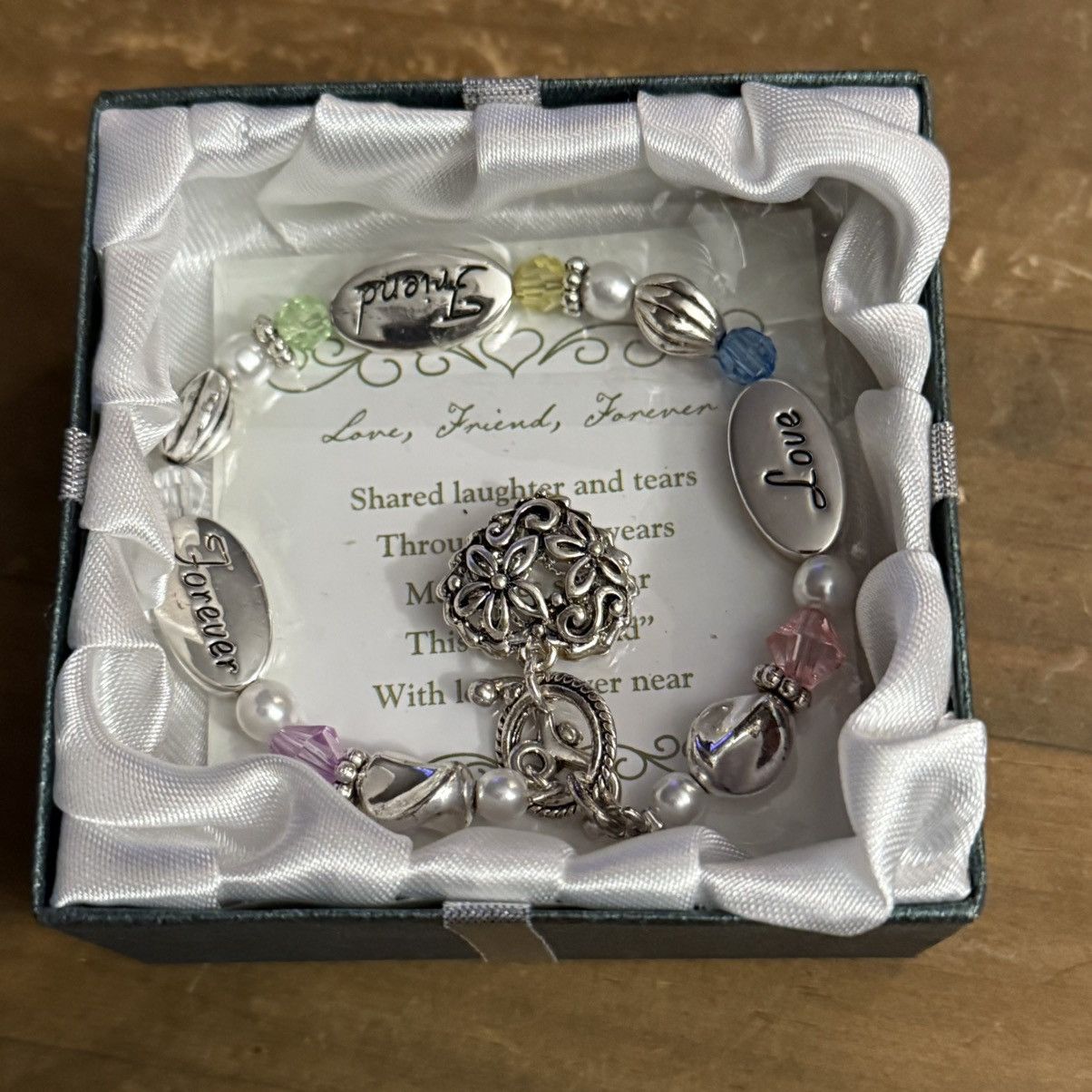 Other Love, Friend, Forever beaded heart charm bracelet Size ONE SIZE - 4 Thumbnail