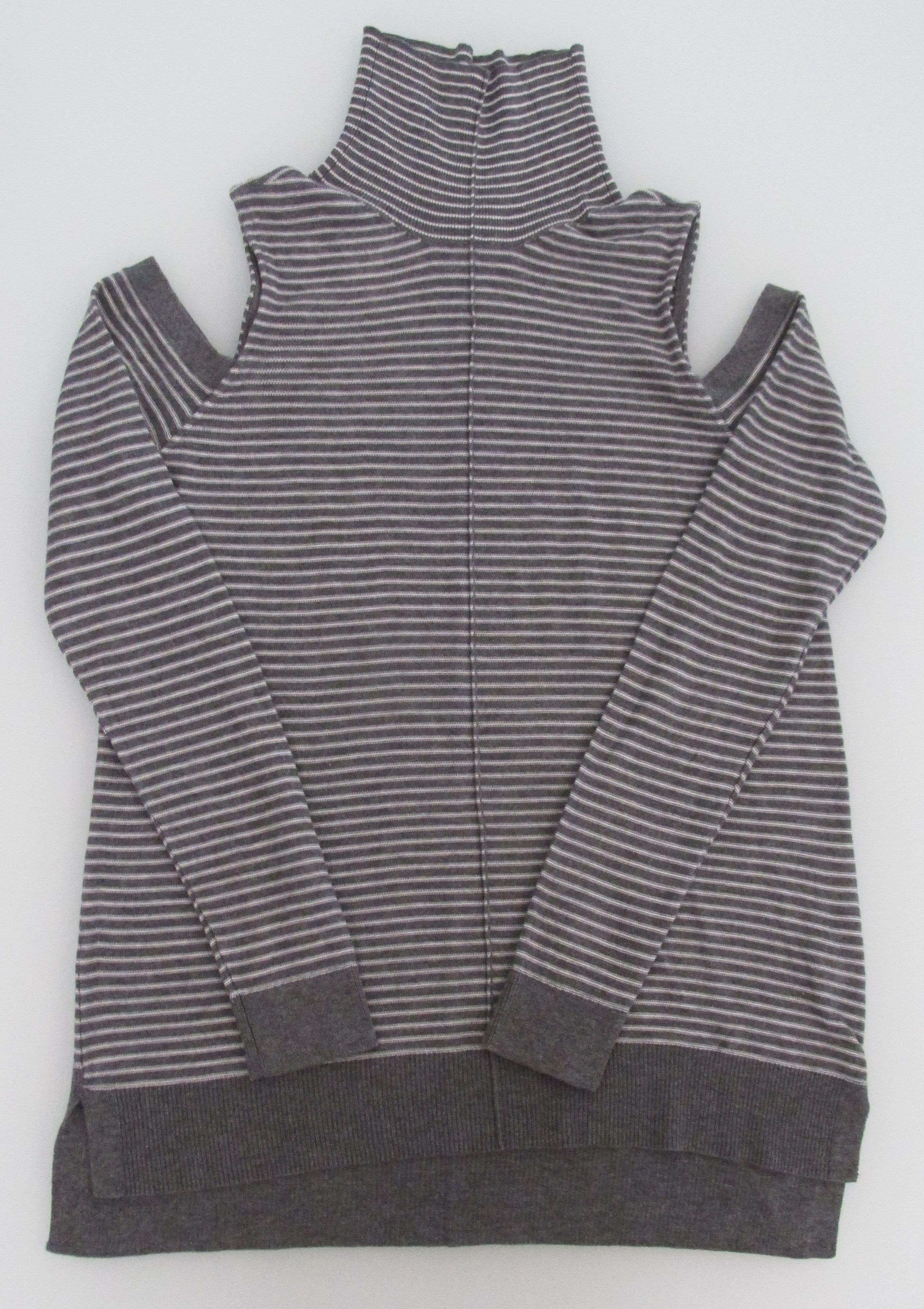 TROVE Trouve (NWT) Women's Open Shoulder Knit Top- Medium Size M / US 6-8 / IT 42-44 - 1 Thumbnail