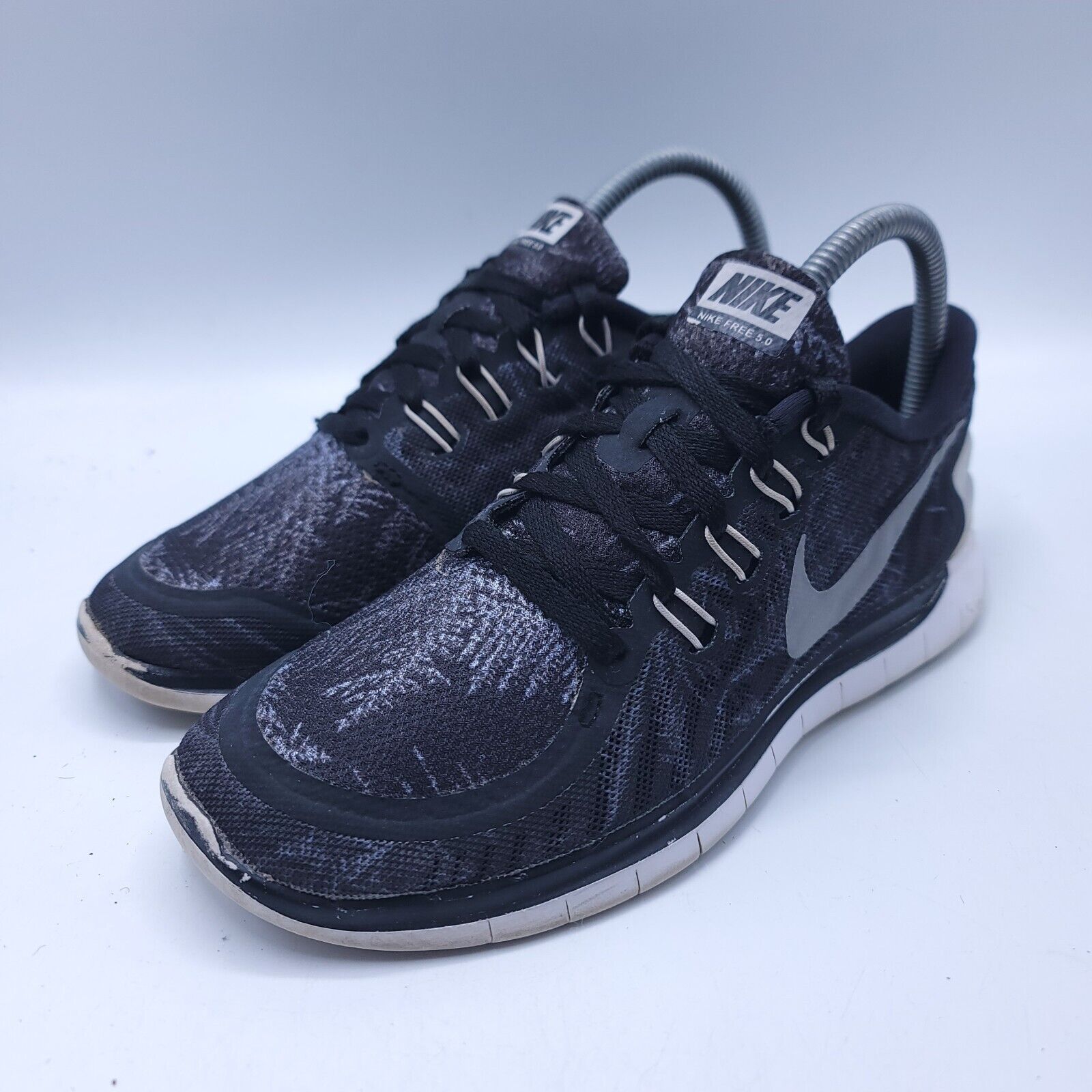 Nike Nike Free 5.0 Shoe Womens Size 7 806588-001 Black Gray White Size US 7 / IT 37 - 1 Thumbnail