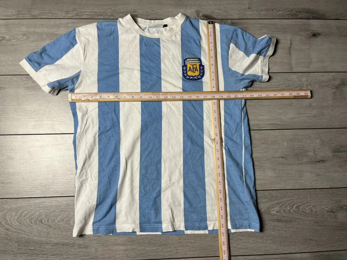 Vintage Retro football Argentina Tshirt size Large Size US L / EU 52-54 / 3 - 6 Thumbnail