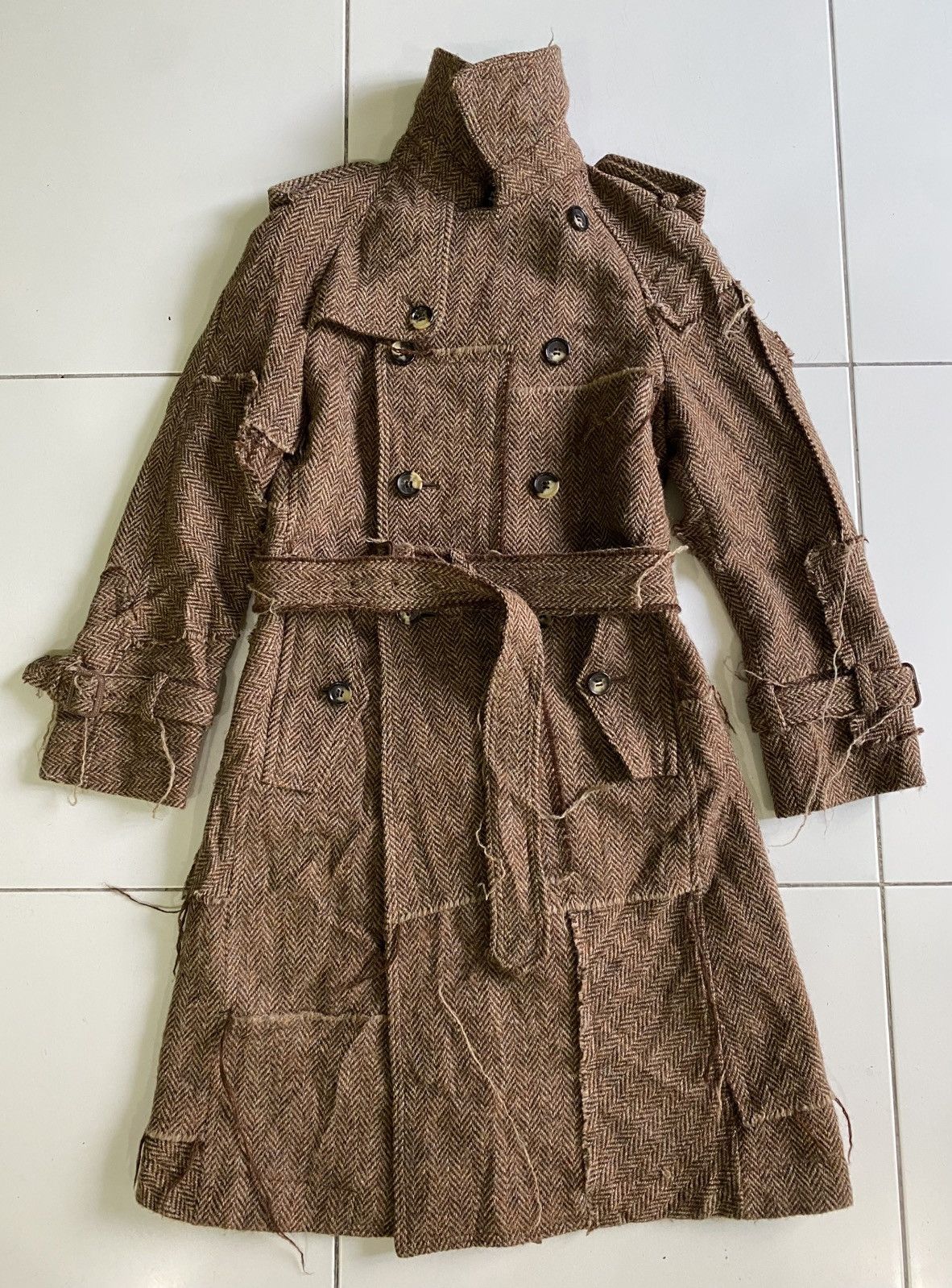 Comme des Garcons Vintage 2004 WNC001 Wool patchwork Trench Coat Size US M / EU 48-50 / 2 - 1 Thumbnail
