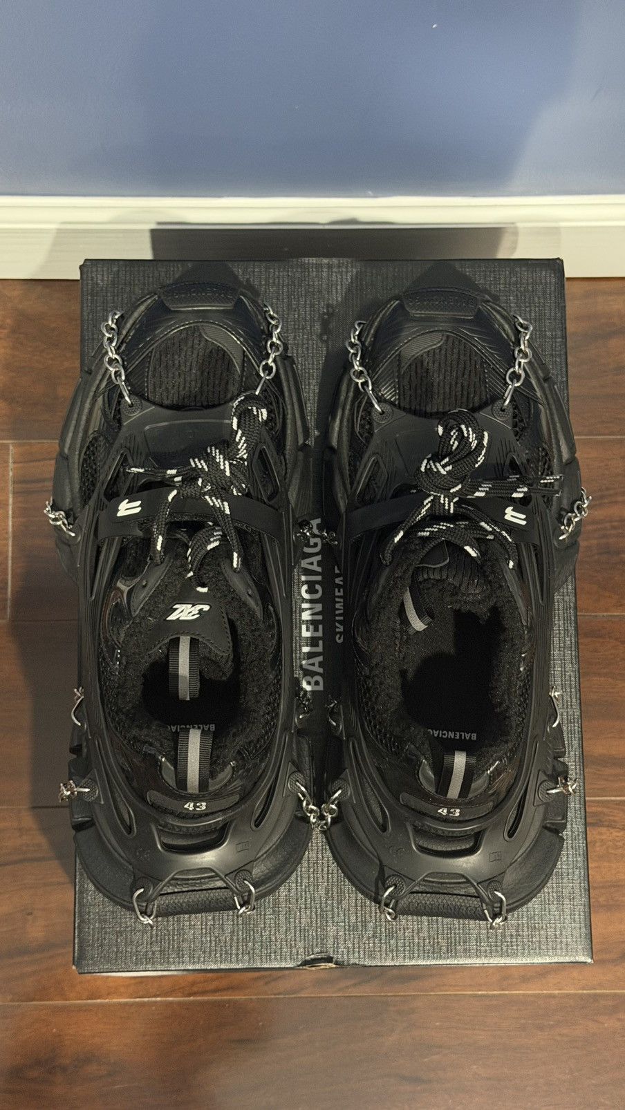 Balenciaga Balenciaga Skiwear 3XL Ski Sneakers Size US 10 / EU 43 - 1 Thumbnail