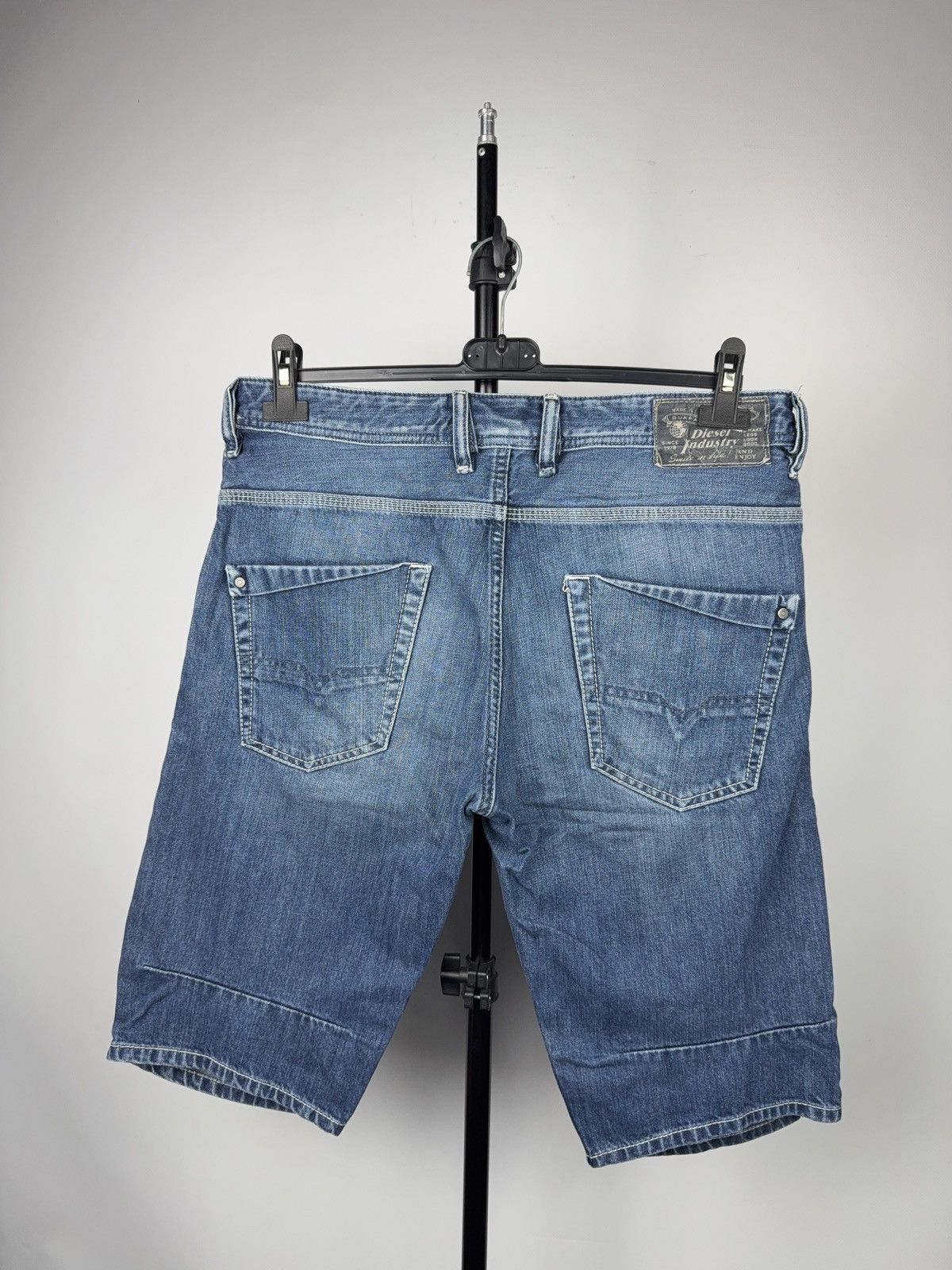 00s Vintage Diesel Industry Y2K Distressed Denim Shorts W32