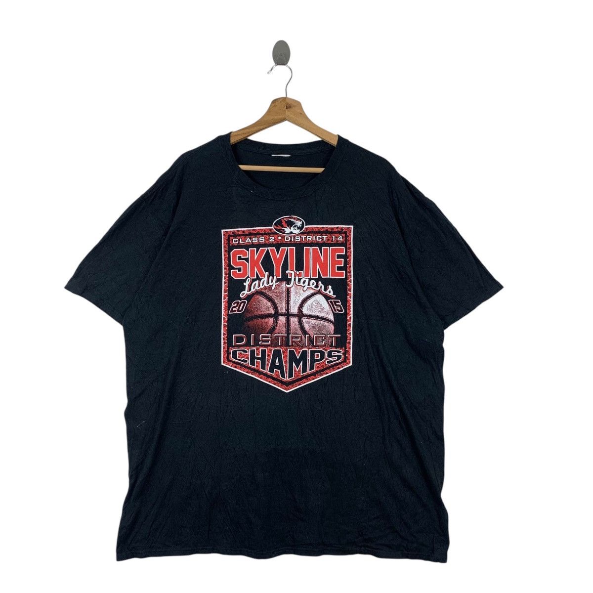Champion SKYLINE LADY TIGERS Basketball 2015 Champion Tee Shirt Top Size XXL / US 16-18 / IT 52-54 - 1 Thumbnail