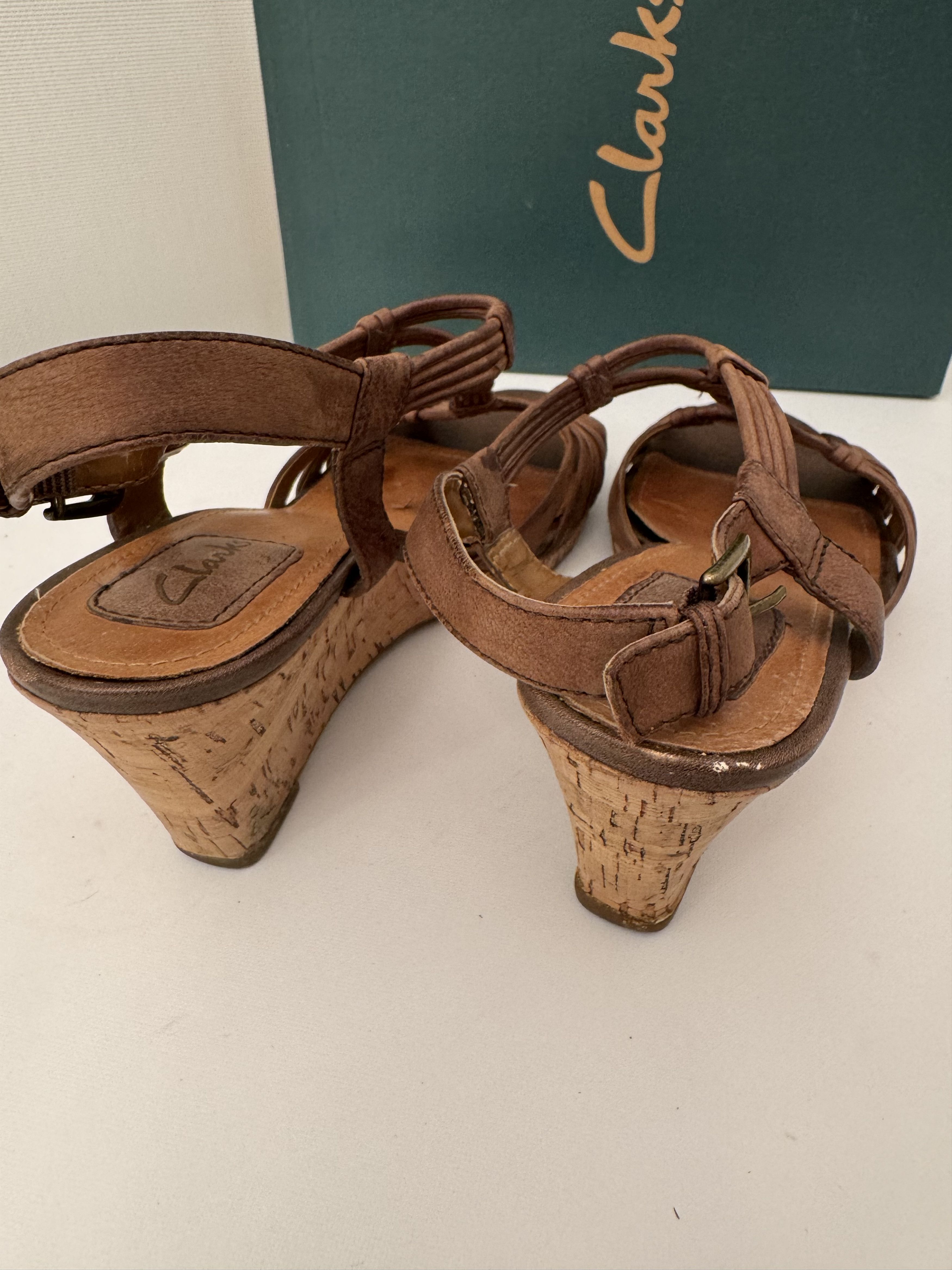 Clarks Laguna Reef Sandals Size US 7 / IT 37 - 2 Thumbnail