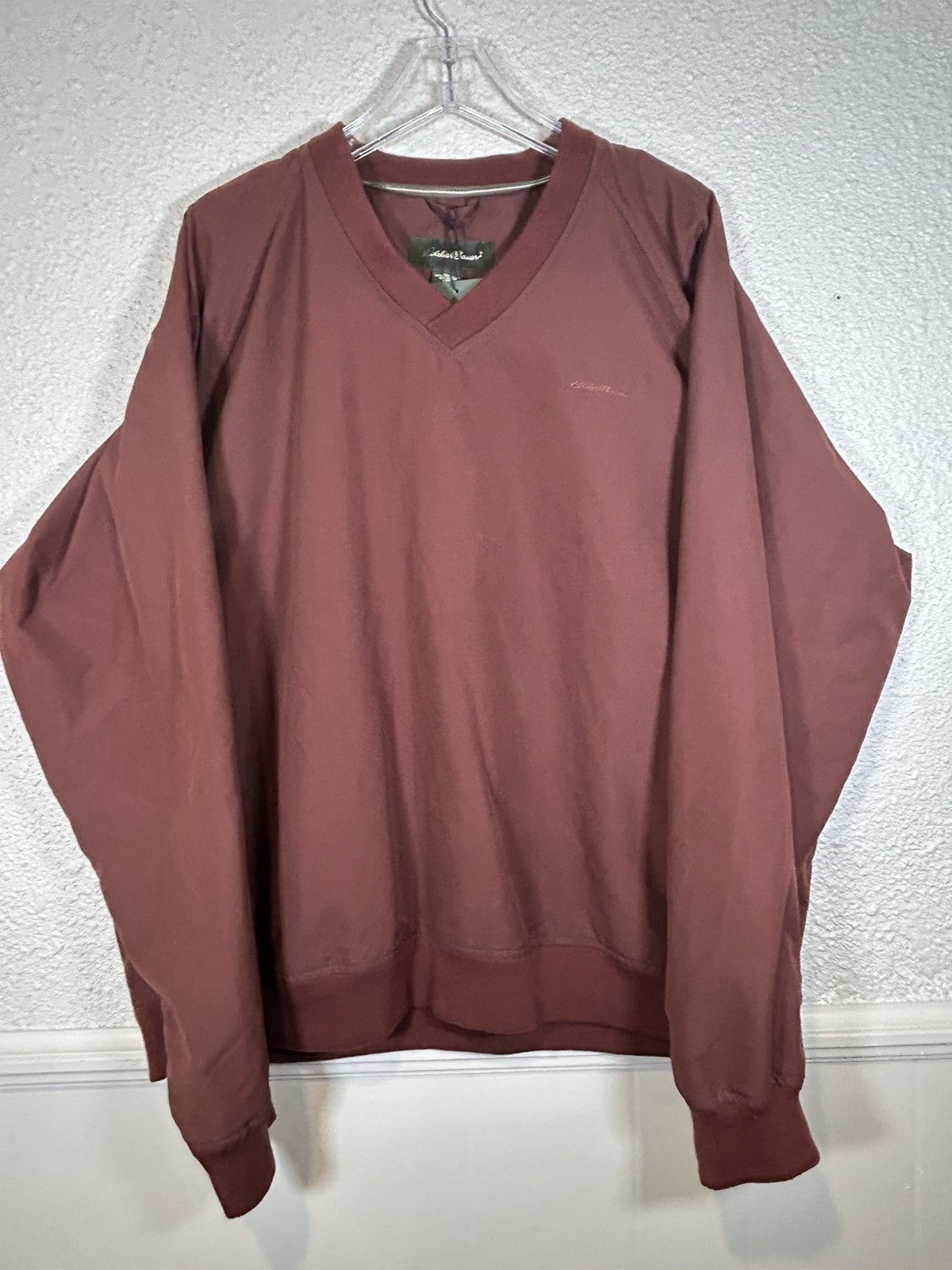 Eddie Bauer BNWT Eddie Bauer Vintage V-neck Sweater Size US XL / EU 56 / 4 - 1 Thumbnail