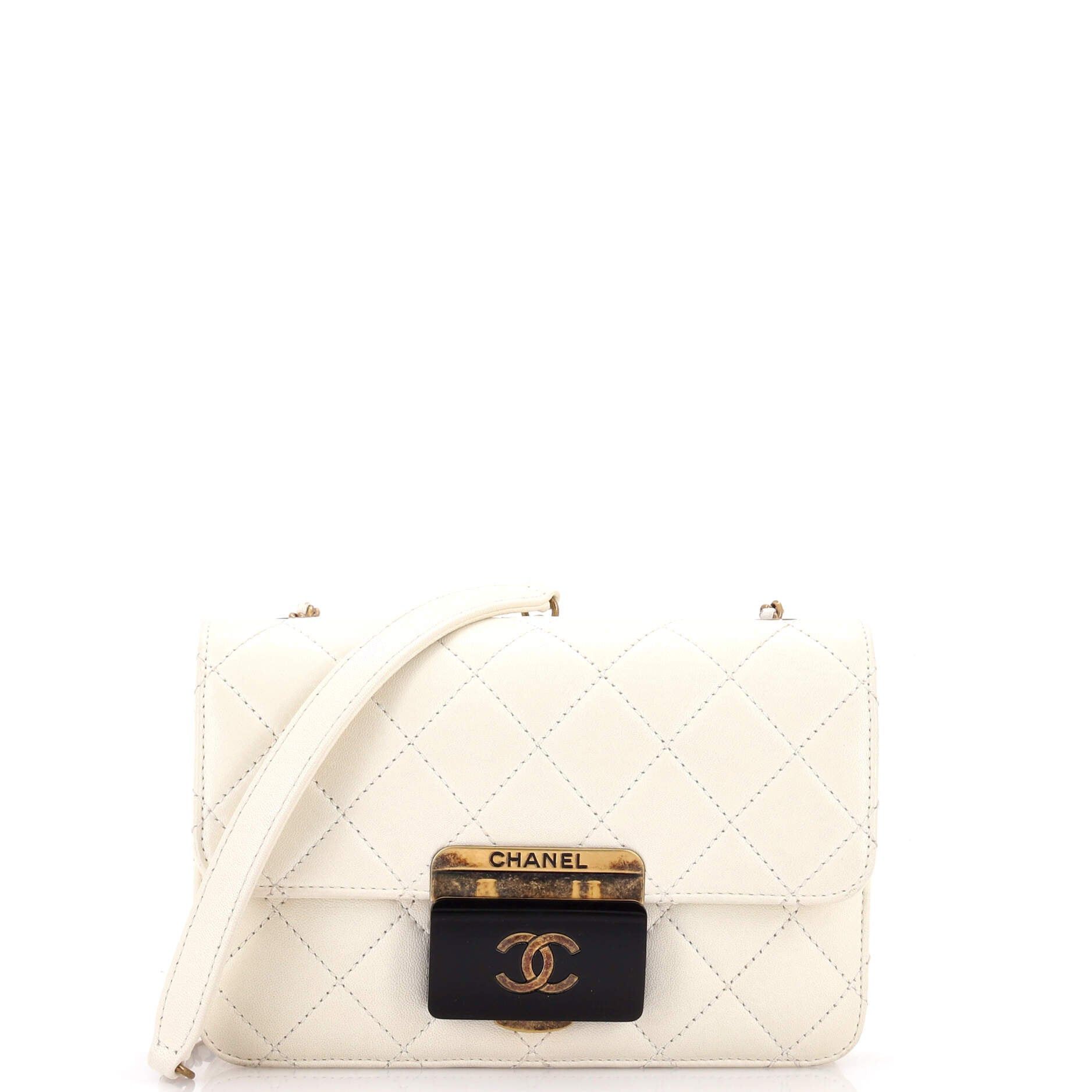 Chanel Beauty Lock Flap Bag Size ONE SIZE - 1 Thumbnail
