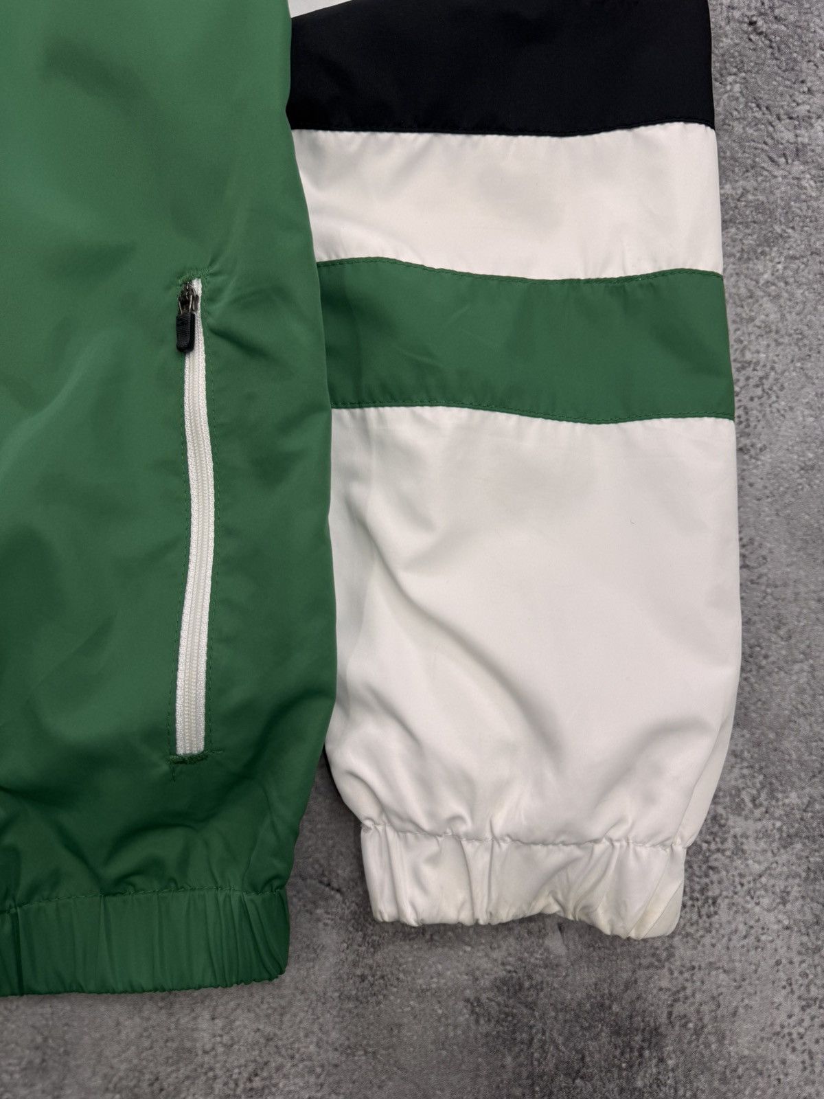 Lacoste Lacoste Men Hooded Zip Jacket Green Block Size XL Size US XL / EU 56 / 4 - 2 Thumbnail