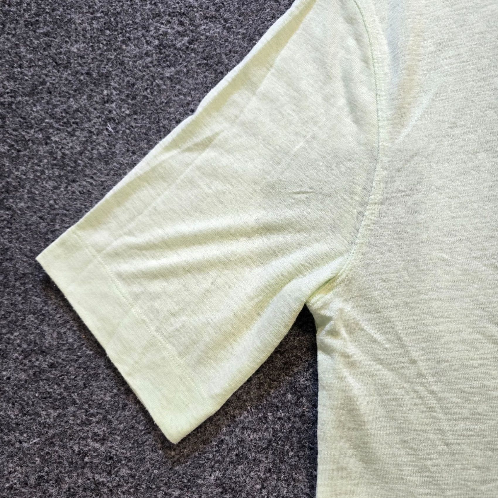 Athleta Athleta Top Womens Size Medium Green Slub Knit Short Sleeve Boxy Relaxed Casual Shirt Ladies XL Green Slub Knit Basic Classic Theme Size XL / US 12-14 / IT 48-50 - 4 Thumbnail