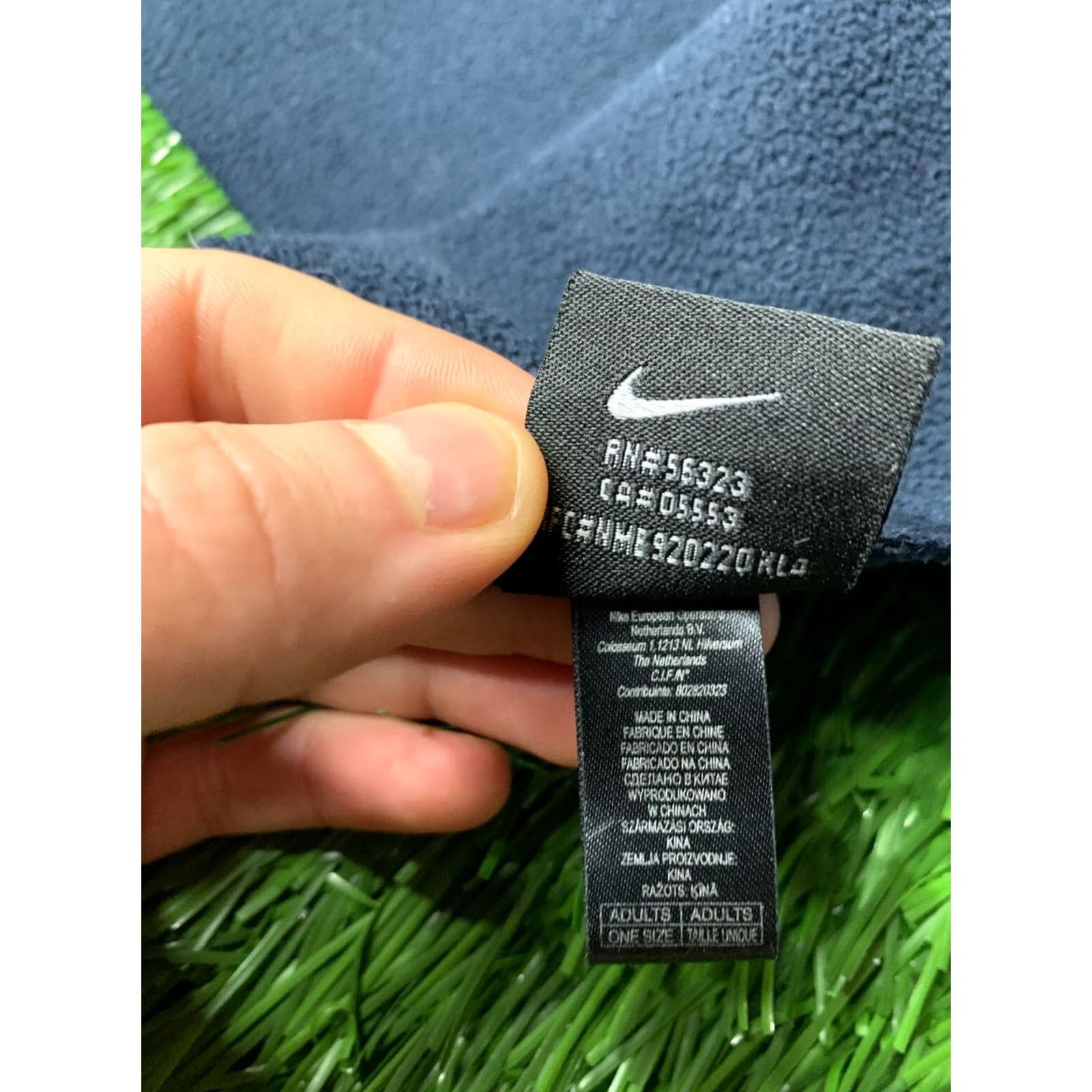 Nike NIKE Scarf Men One Size Blue Casual Vintage? NO (keep clarity) Size ONE SIZE - 7 Thumbnail