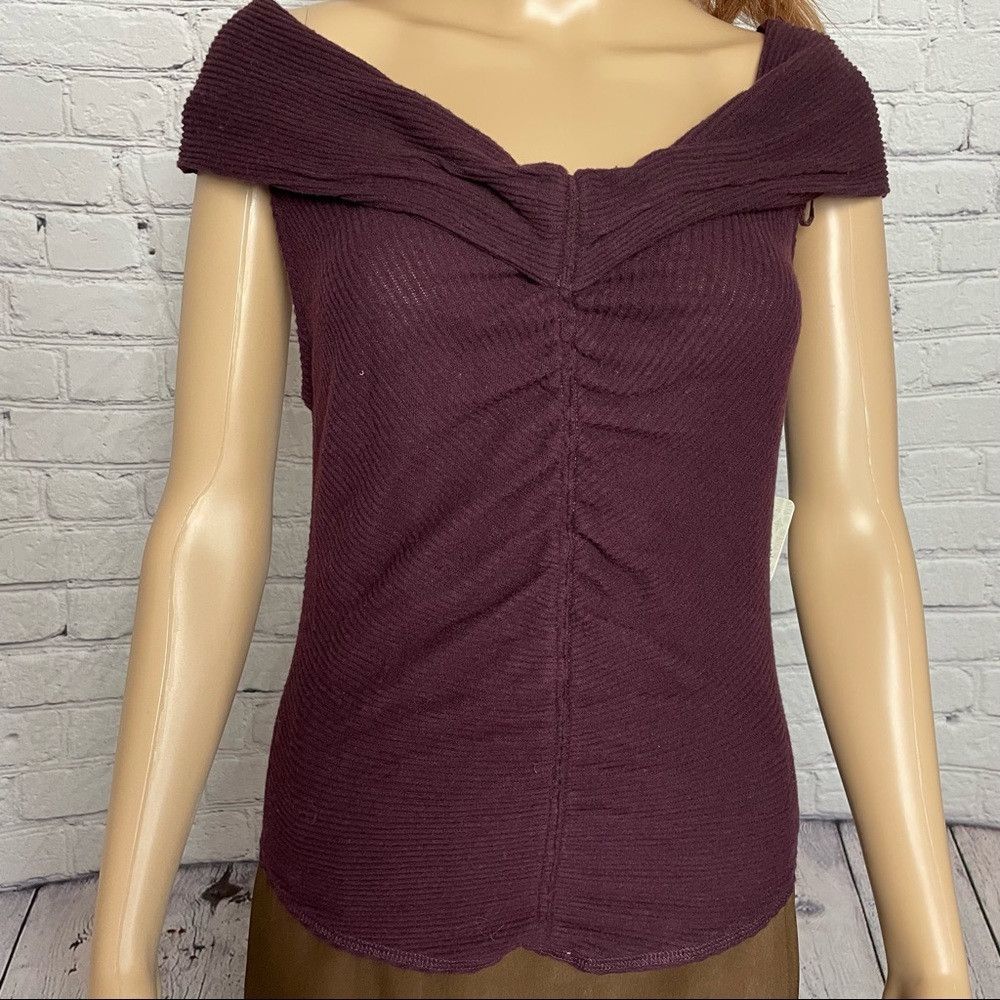 Free People NWT New $58 Free People This Cutie Purple Ruched Off-the-Sh Size L / US 10 / IT 46 - 7 Thumbnail
