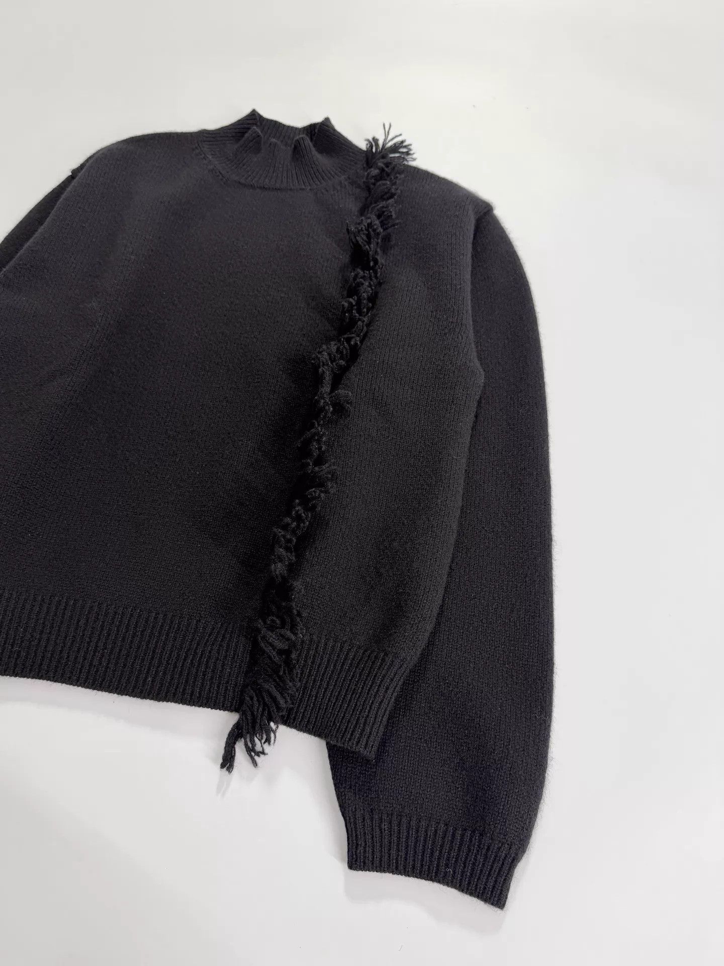 Y-3 Y's Yohji Half-Neck Tassel Wool Oversized Knit Top F size Size S / US 4 / IT 40 - 6 Thumbnail